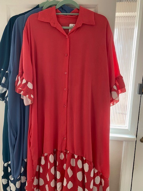 Porte a Porte dress sz 16 – 26 Coral button front with pockets BNWT