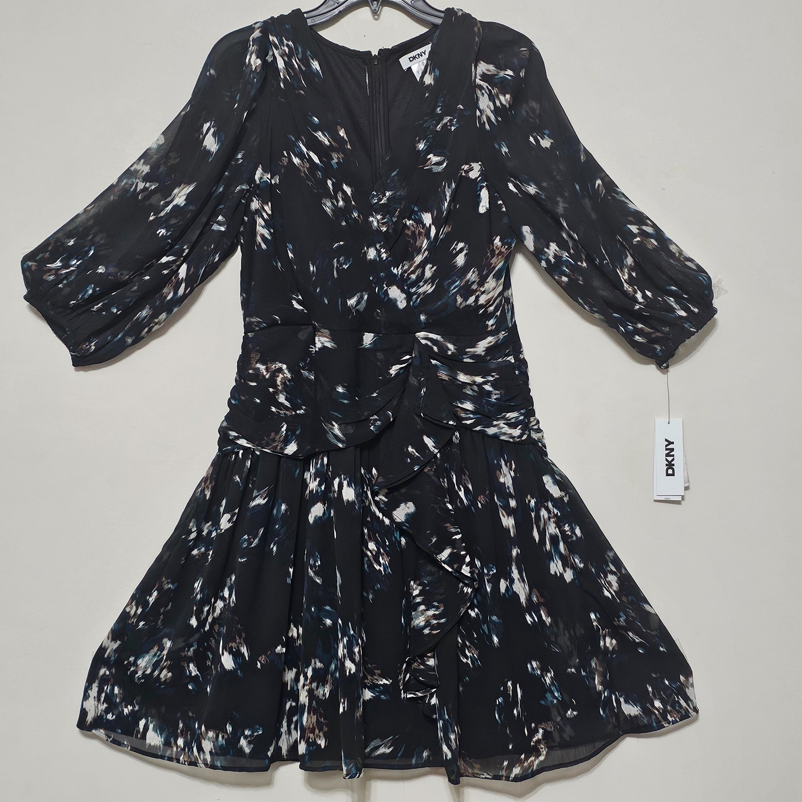 DKNY Dress 6 Black Multicolor V-neck Long Sleeves Knee-length Ruched Waist 0719