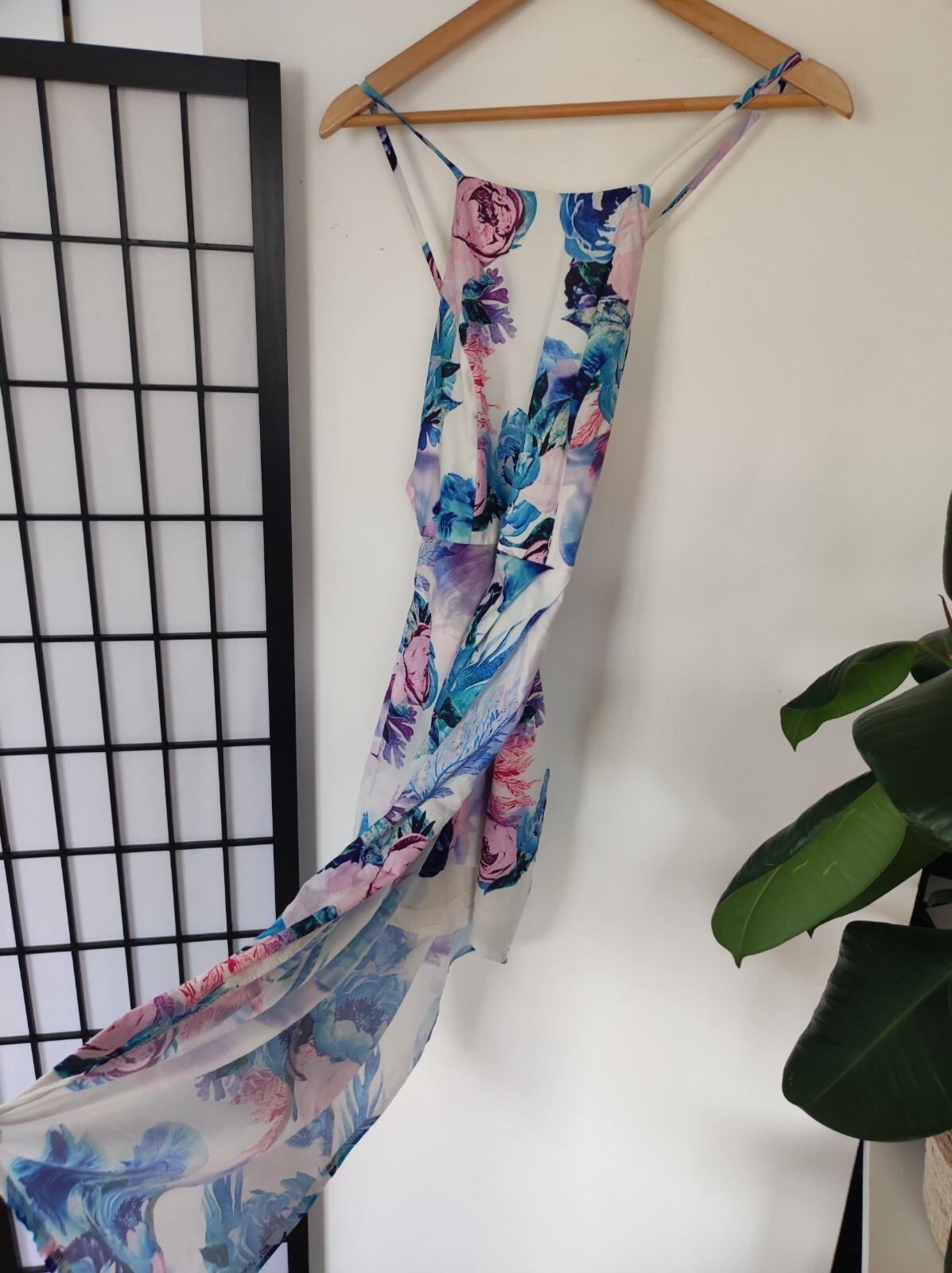 Ginger Fizz Formal Strappy Wrap Front Dress In Floral Design UK 8