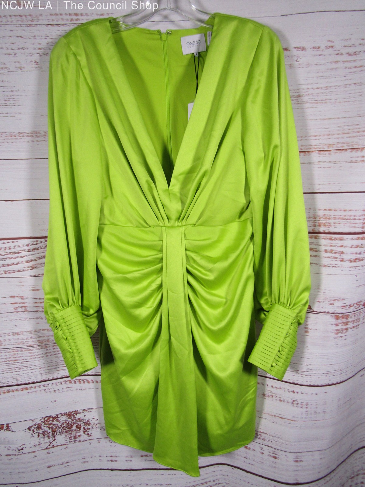 One33 Social Vera Women’s Lime Green Sateen Ruched Balloon Sleeve Cocktail Dress