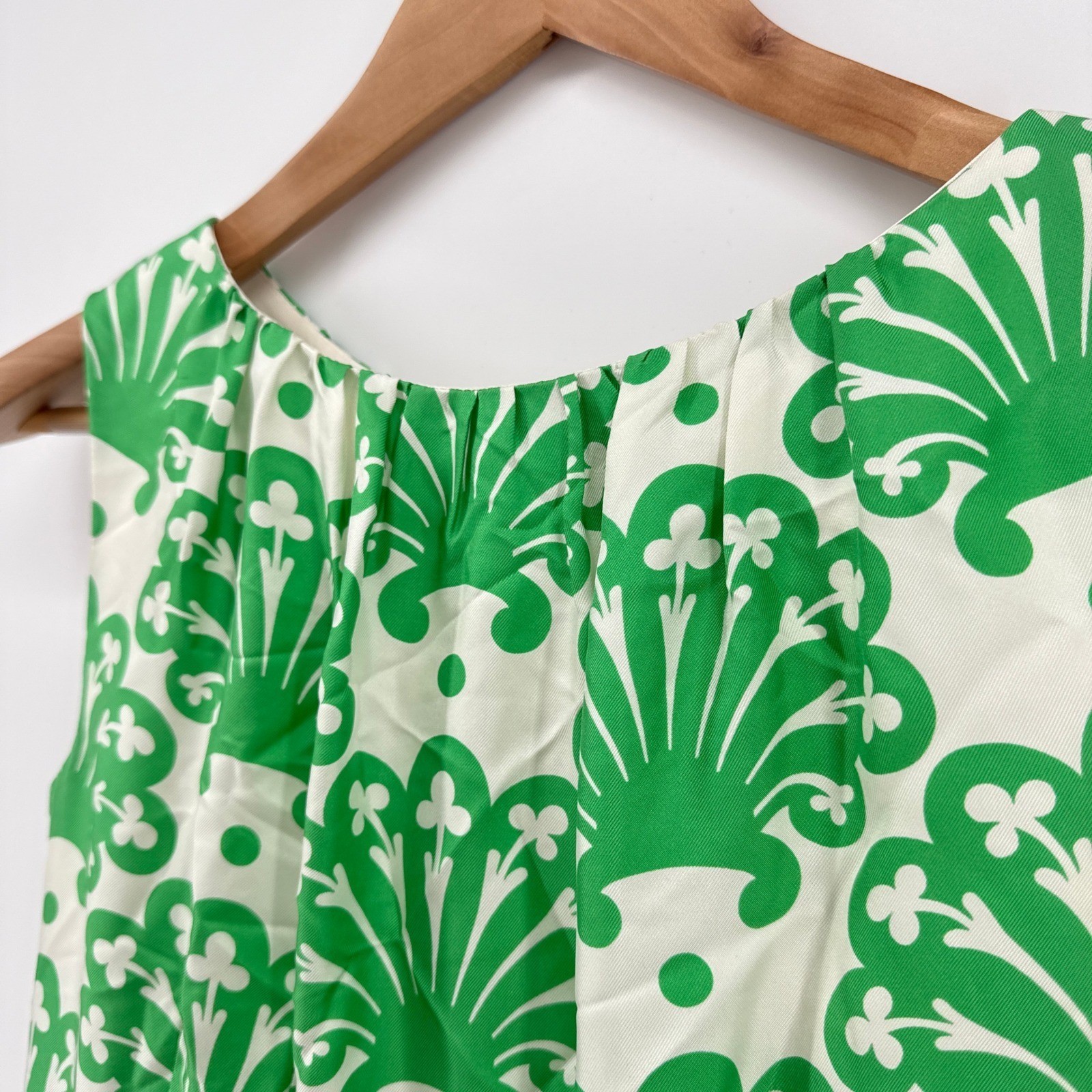 Milly of New York Green White Silk Shell Print Sheath Dress Size 6 Sleeveless