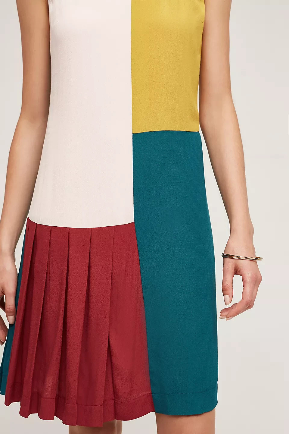HD in Paris Jules Shift Dres Women’s Colorblock Sleeveless V-Neck Pleated Zip 6