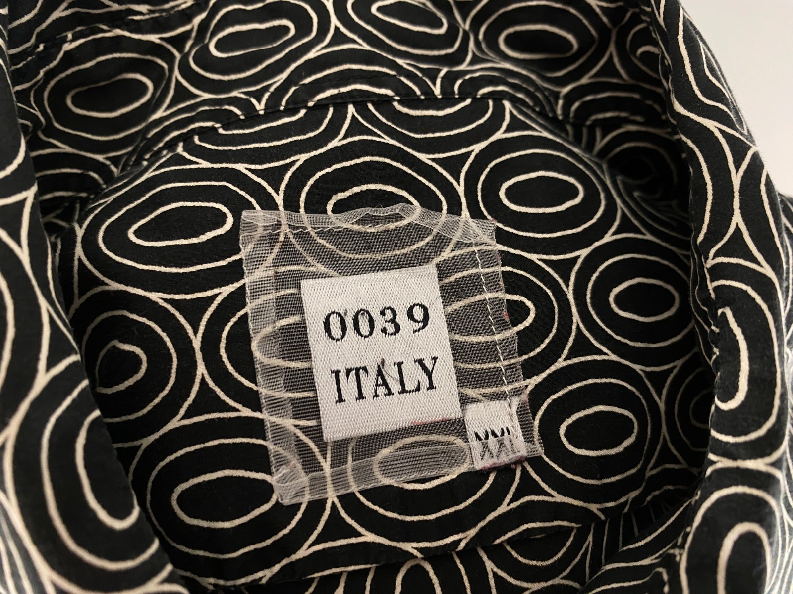 0039 Italy Black/White Patterned Button Down Shirt Dress Women’s Size 2XL