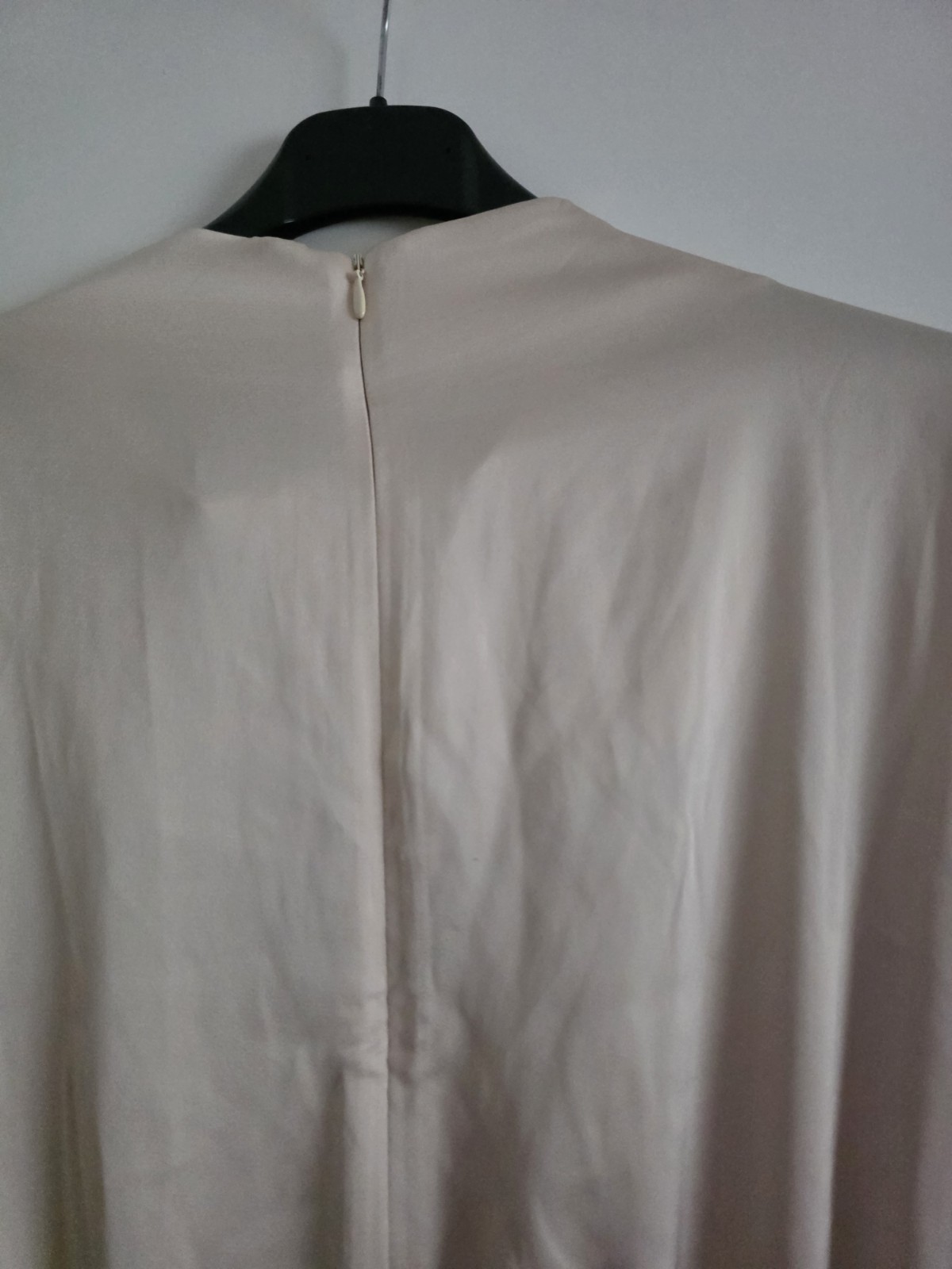 Elegant satin look tunic by H&M size L
