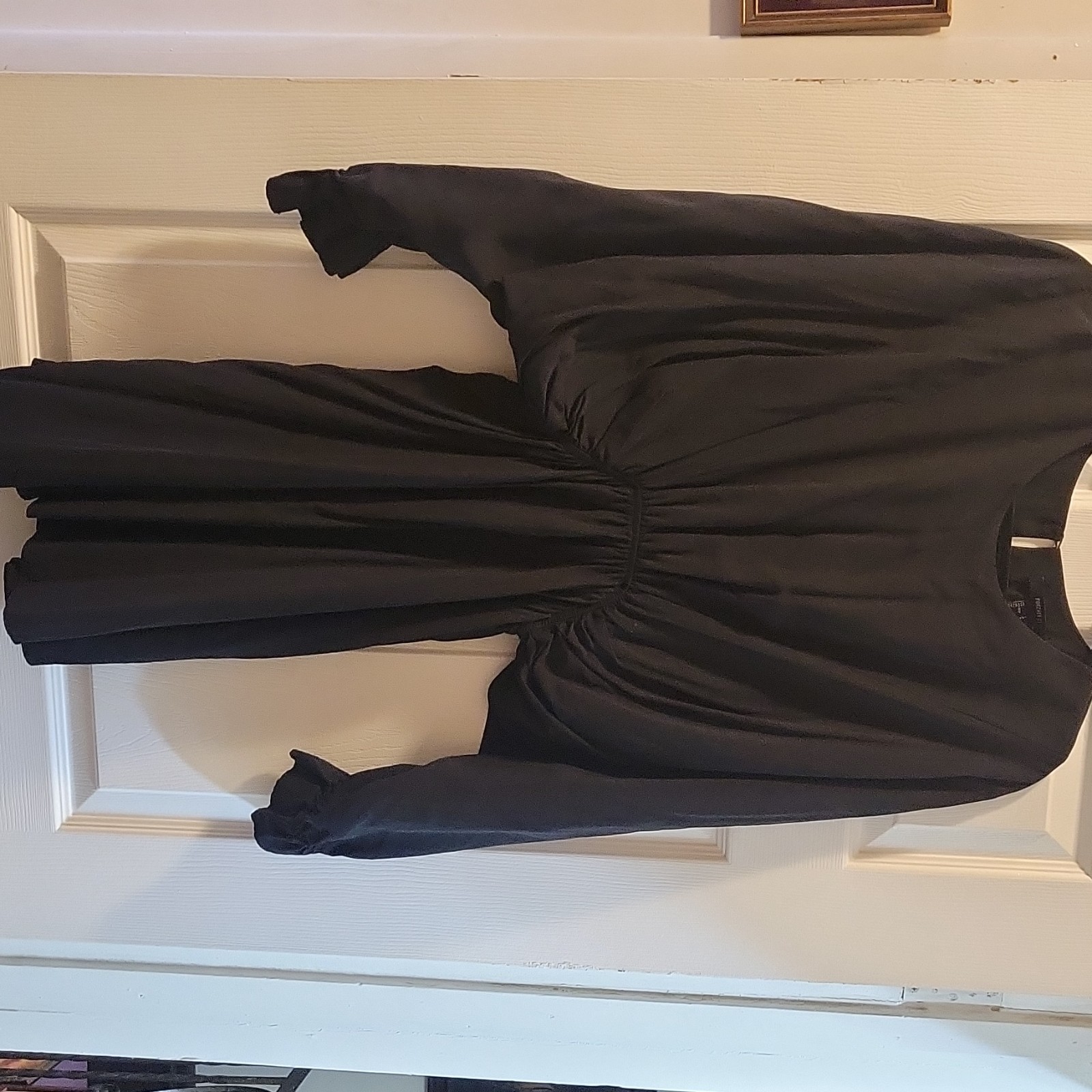 Forever 21 Batwing Sinched Waist Long Sleeve Dress Black L