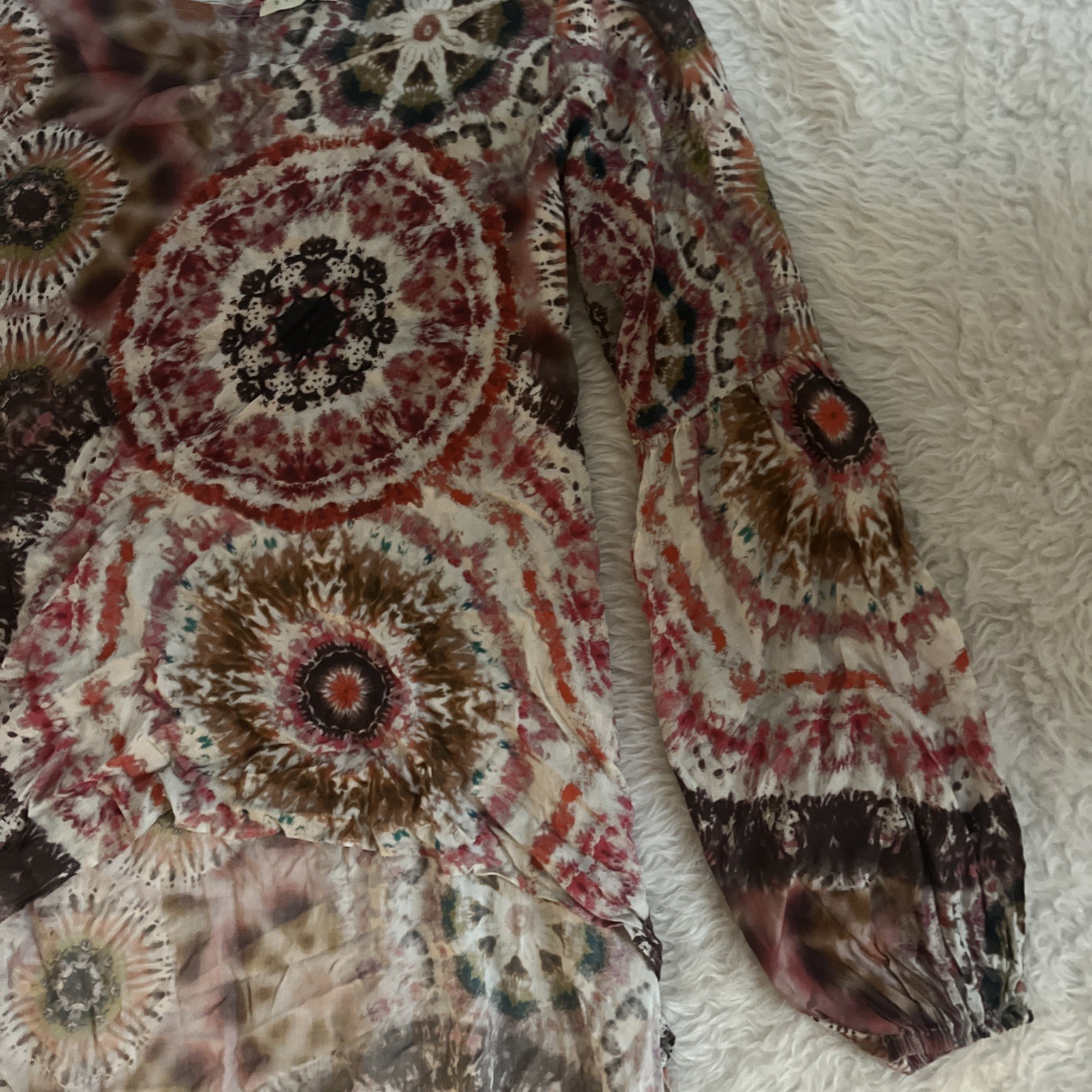 Stark X Red & tie-dye BoHo hippie, balloon, sleeves beach cover