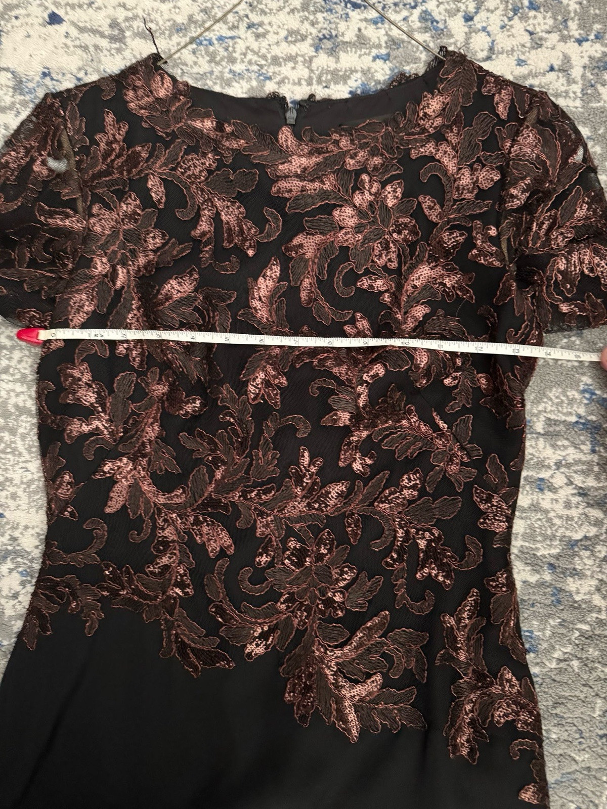 Tadashi Shoji Black Long Sleeve Embroidered Pinkish Sequin Gown Size 2 New