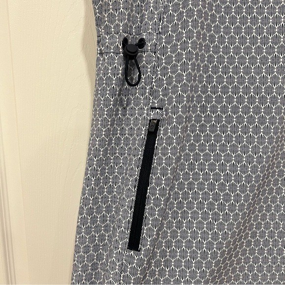T by Talbots Zip Pocket Adjustable Waist Geometric Midi Dress Womens Size Large