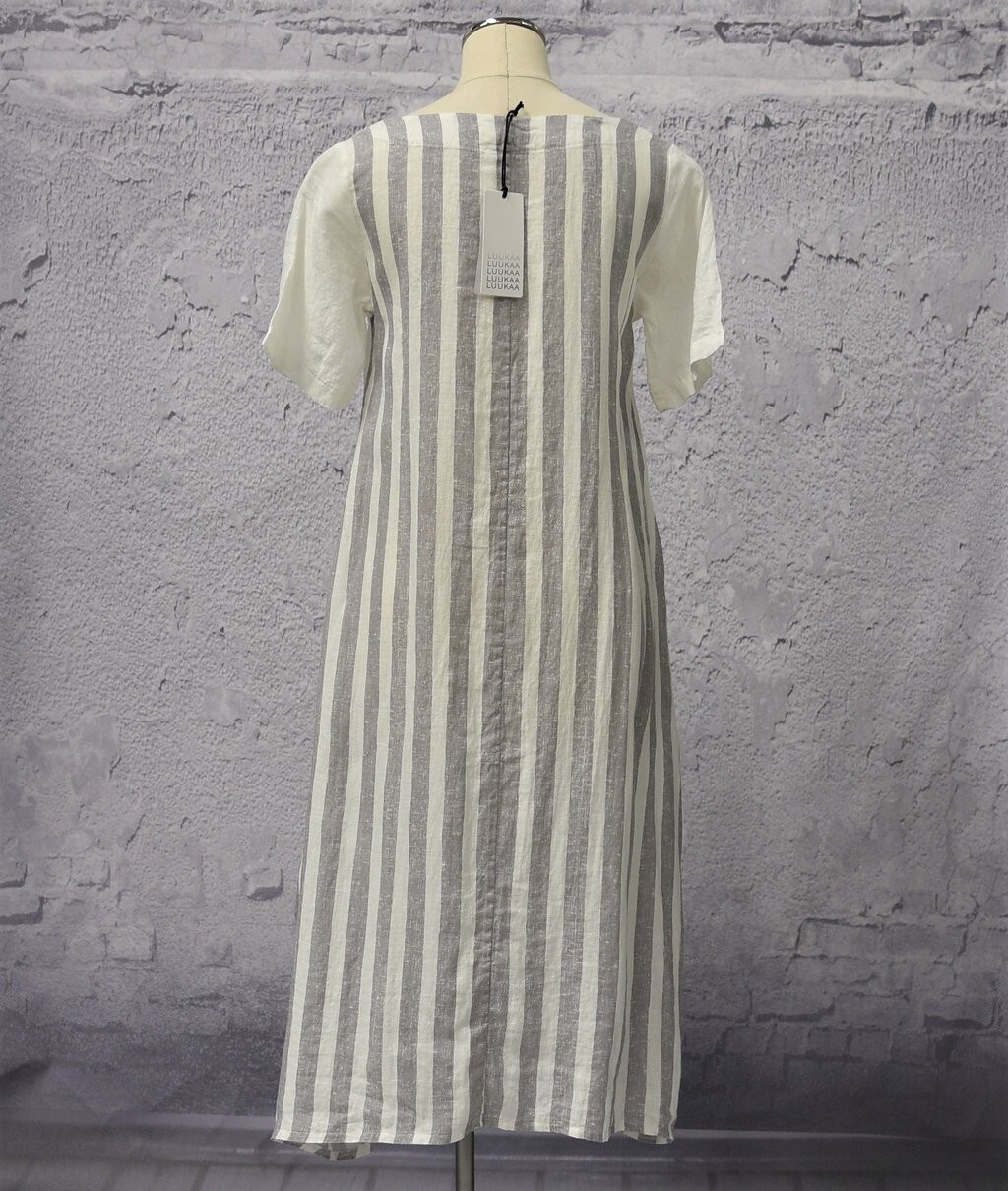 LUUKAA Linen 8Y0524 Lagenlook Light Linen STRIPE POCKET DRESS (sizes 6-10) WHITE