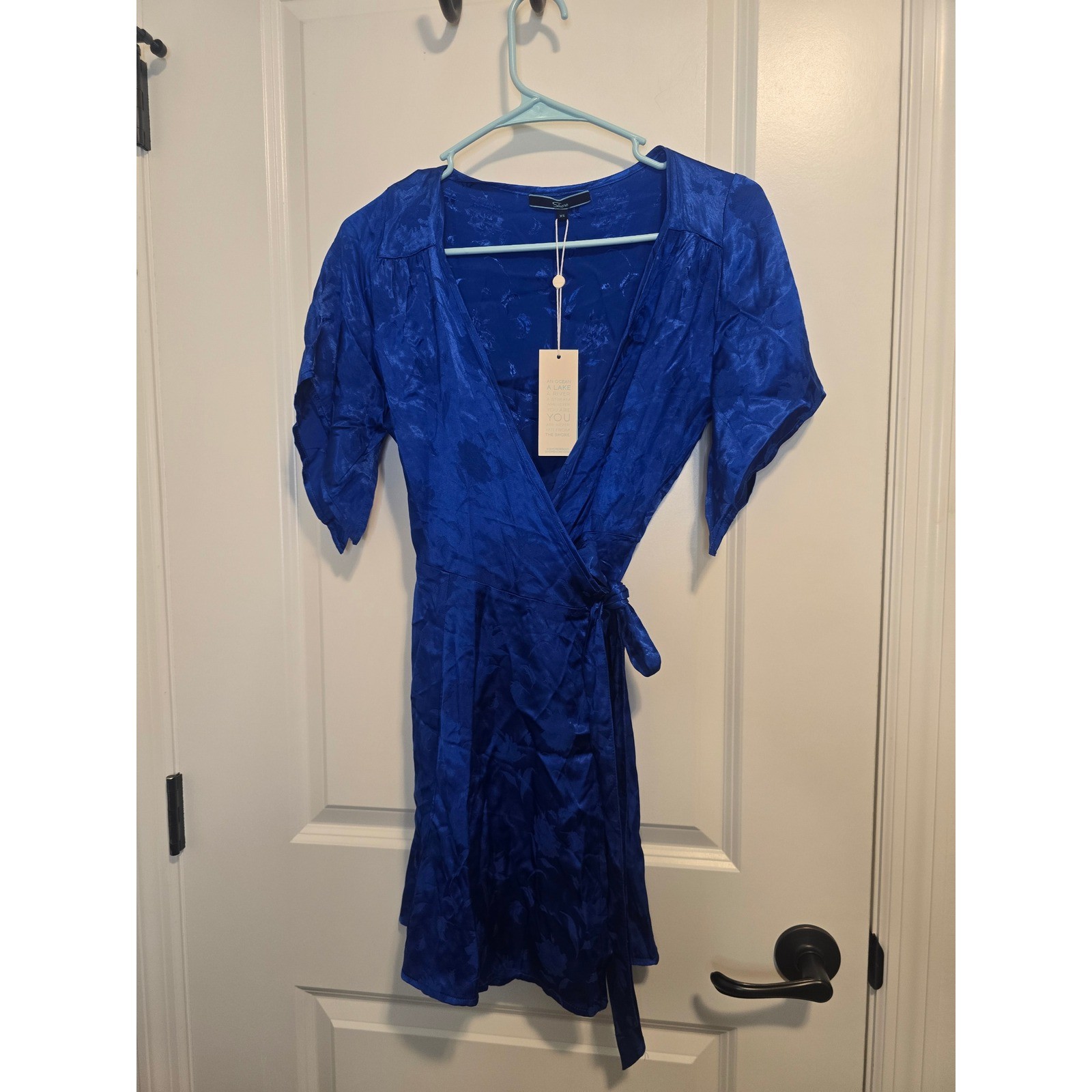 Shore Royal Blue Floral Jacquard Satin Wrap Dress Coverup XS NWT Resort Beach