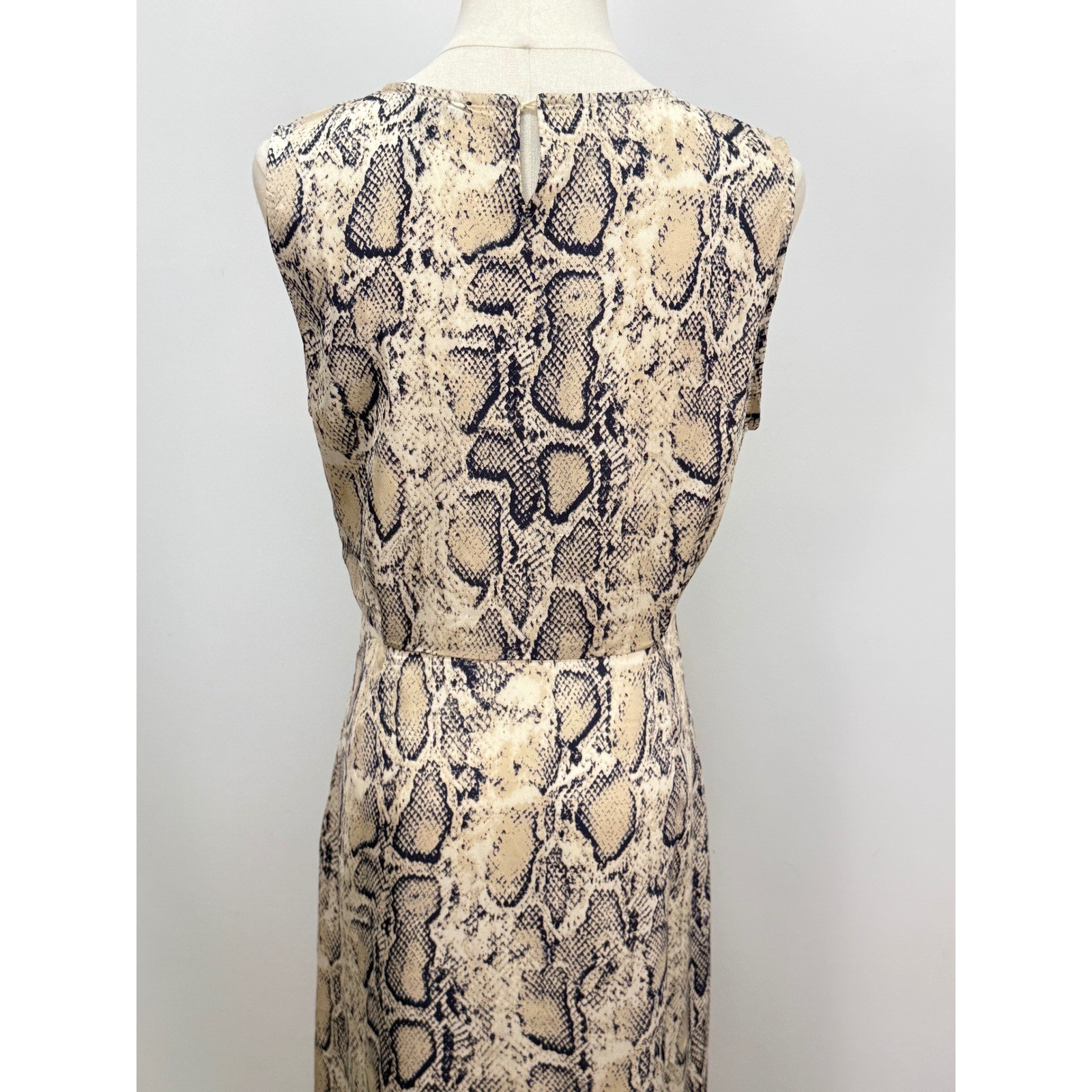 AQUA Womens Snakeskin Print Twist Front Sleeveless Midi Dress Neutral Beige M