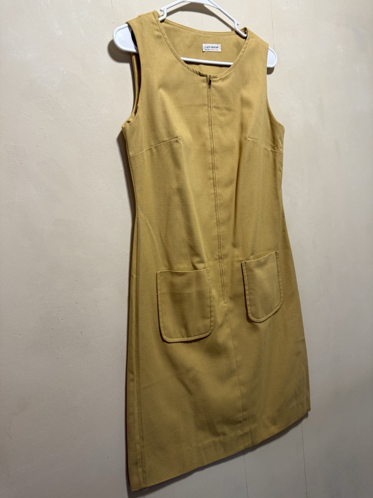Vintage 1960’s Lady Arrow Sleeveless Sheath Midi Dress Women’s Sz 12 / Yellow