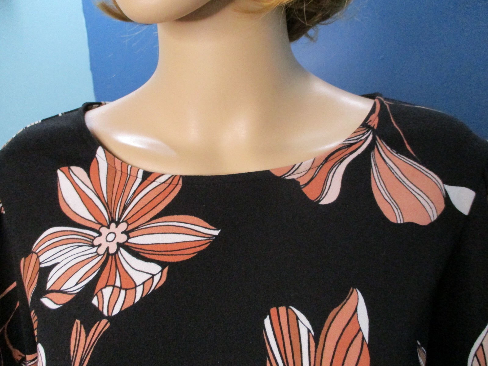 size 14 black and rust floral zip up knit sheath retro mod dress by NINE WEST