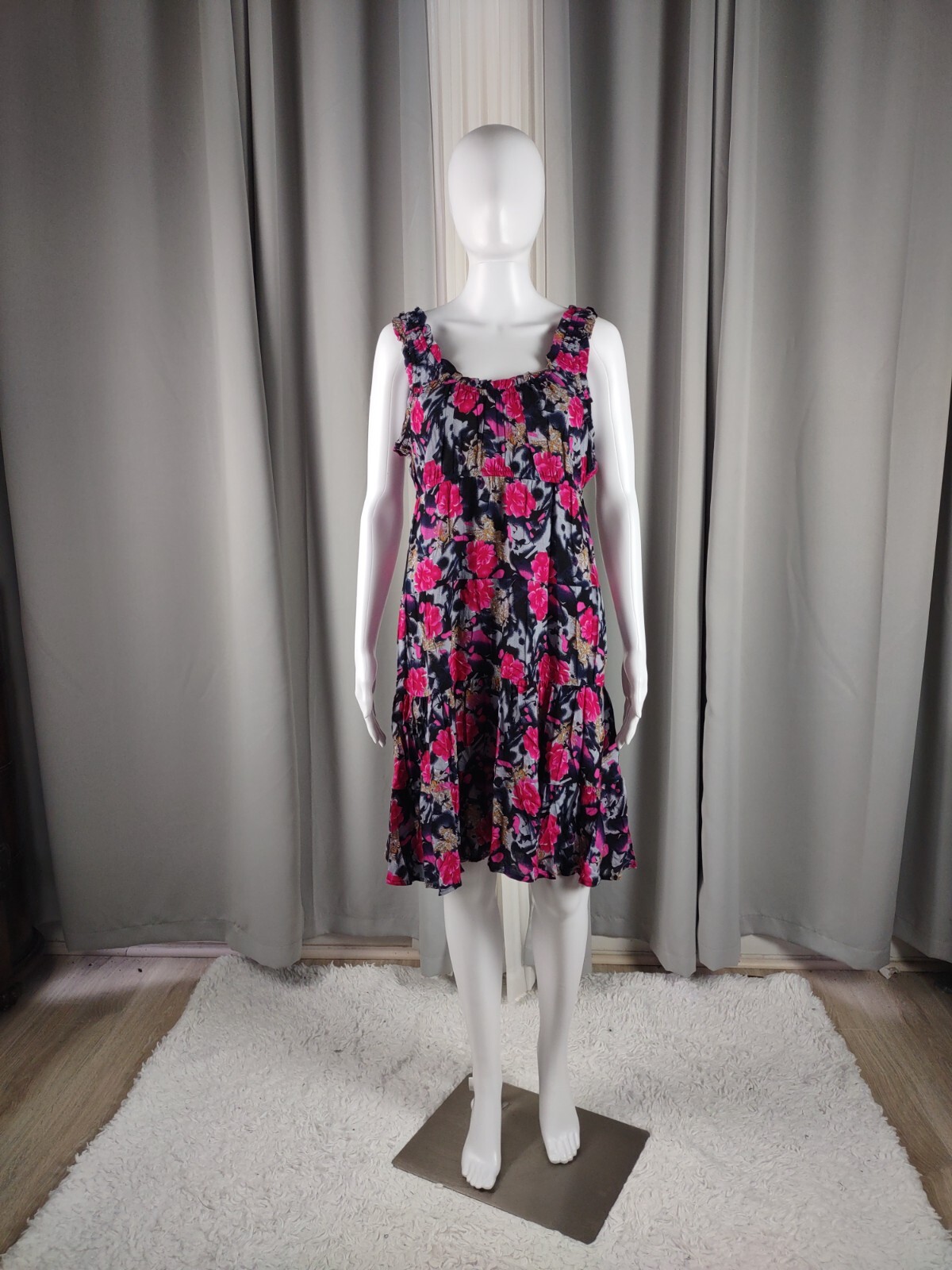 Karin Stevens Women’s Pink, Gray, Black Floral Sleeveless Midi Dress Size 6