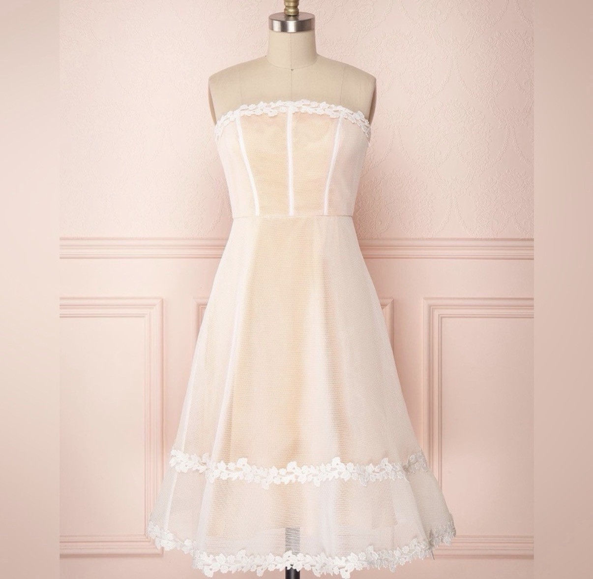 Bariano Elegant Strapless Lace Dress Women’s Size 2 Blush Pink NWT Wedding Prom