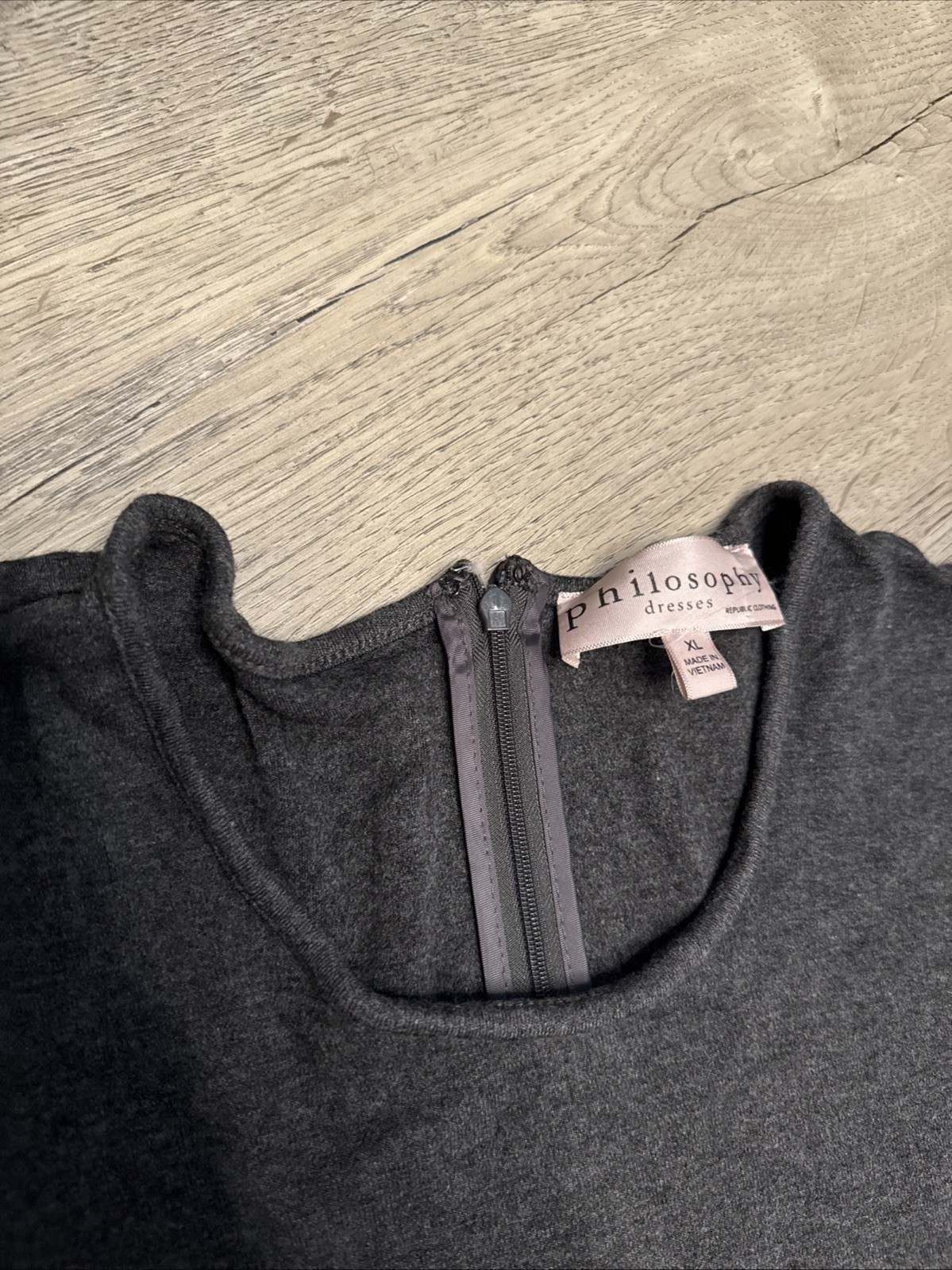 Philosophy grey mini dress back zip three-quarter leave size XL Stretch Soft