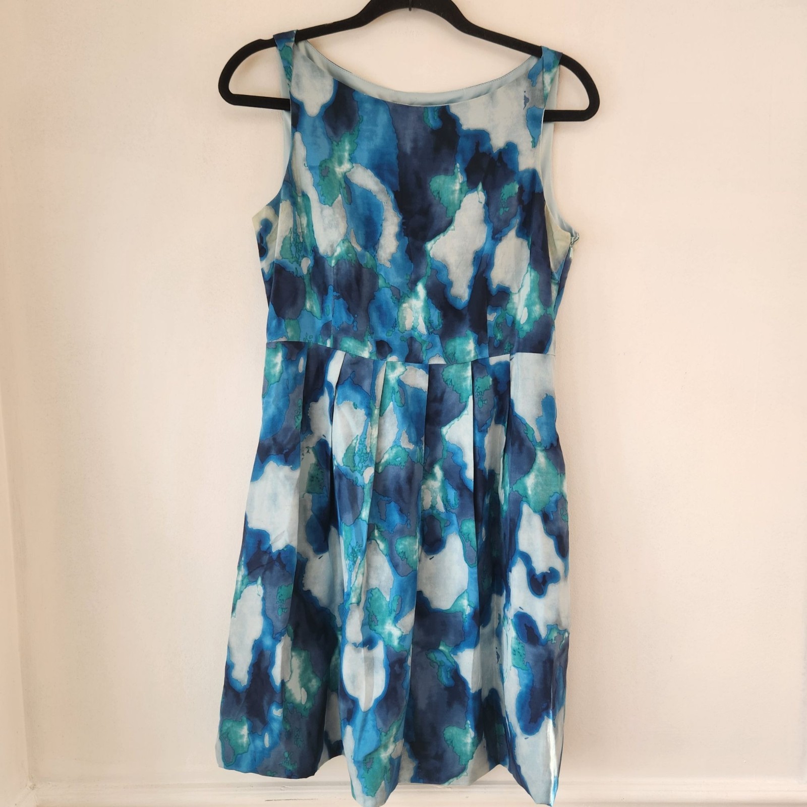 Martin & Osa 100% Silk Watercolor Blue Dress Cocktail Fit and Flare Women’s 6