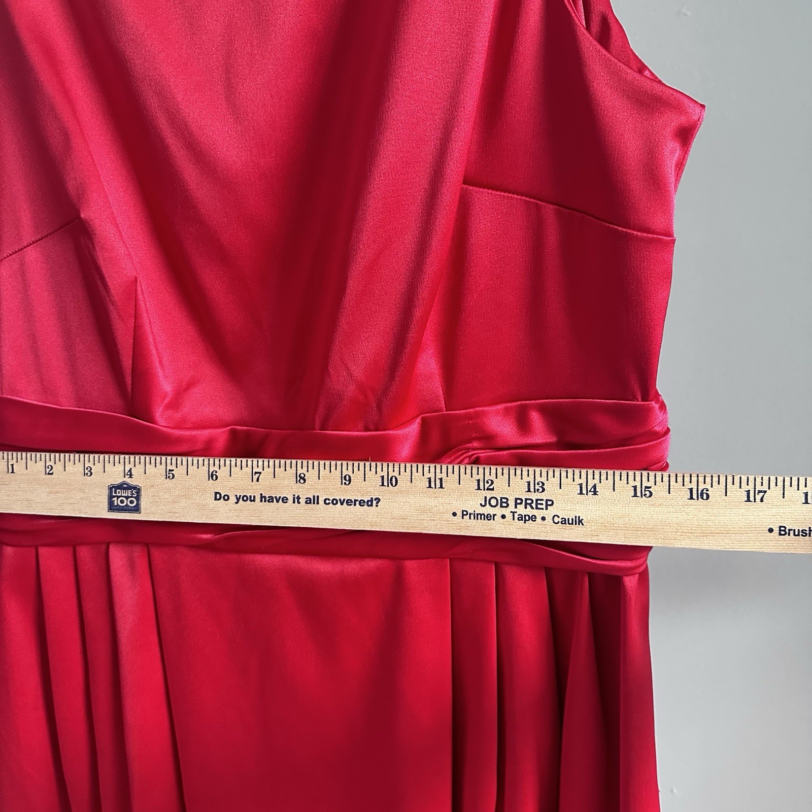 Women’s Red Dress Size 14 Satiny Opaque Sleeveless Cocktail Party Knee Length