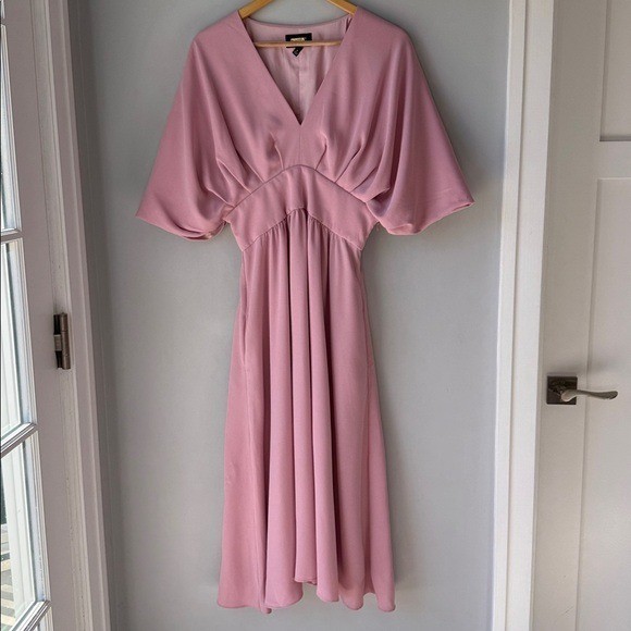 ALEXIA ADMOR Size 8 August Draped Soft Girl Feminine Midi Dress