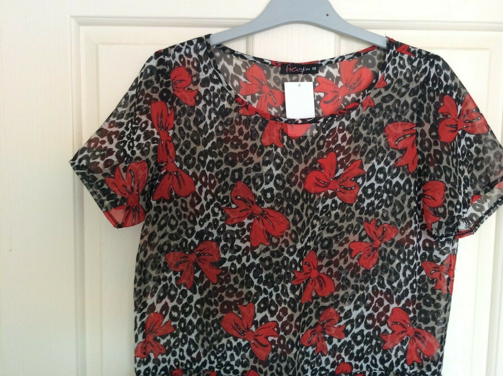 Women’s Designer Short Sleeve Multicolored Gathered Short Dress Top Size XS