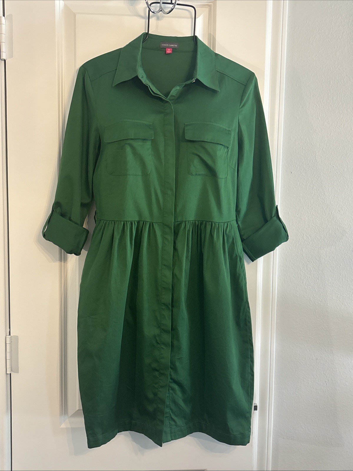 Vince Camuto Vibrant Green 3/4 To Long sleeve Button Up Dress. Size 6