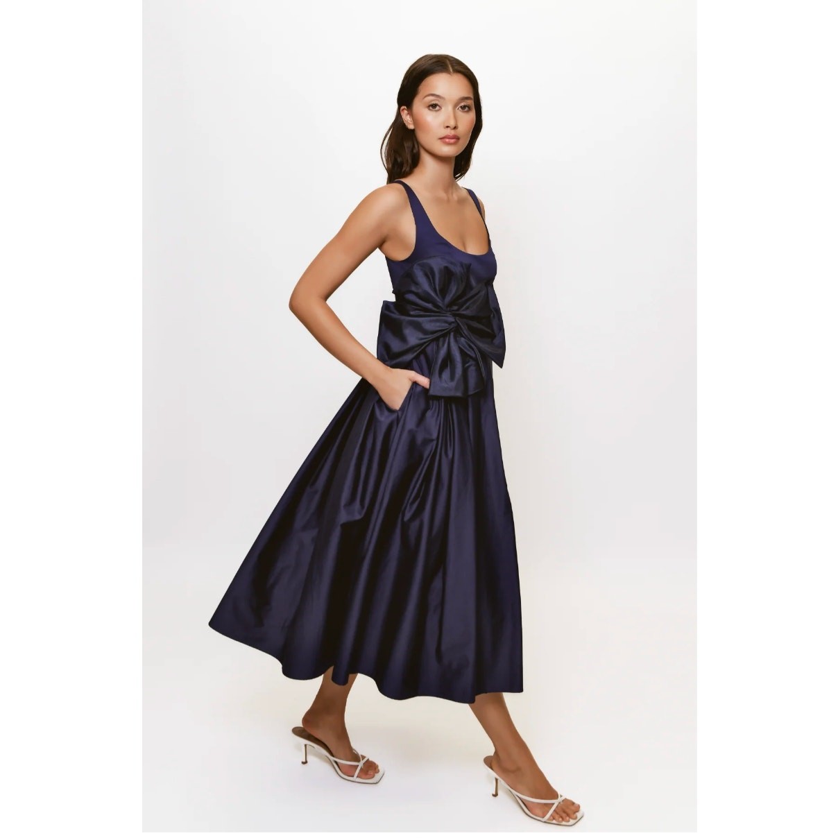 Hutch Paige Sleeveless A-Line Pleated Midi Dress Navy Blue Bow Smacked Size 10