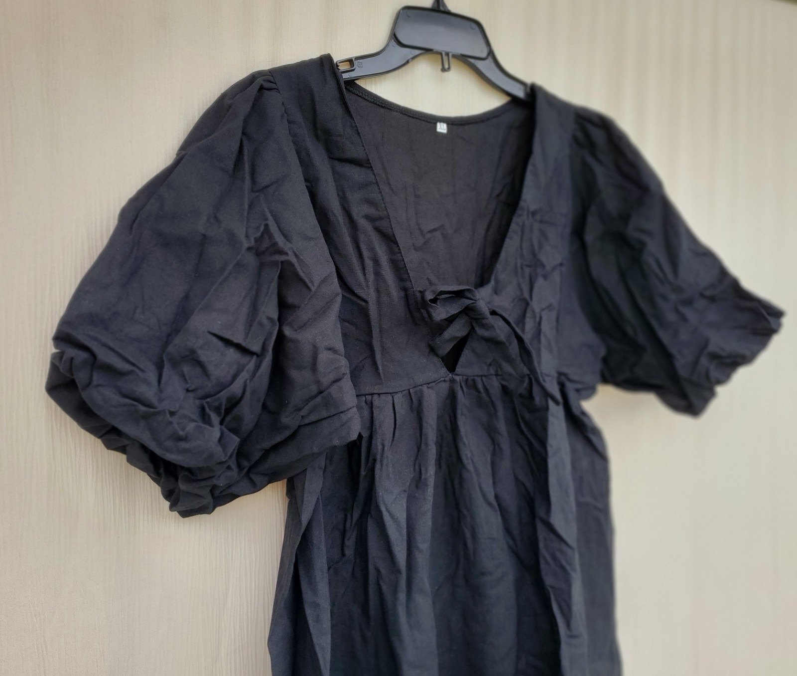 Women’s V-Neck Lantern Sleeve Mini Dress Bk