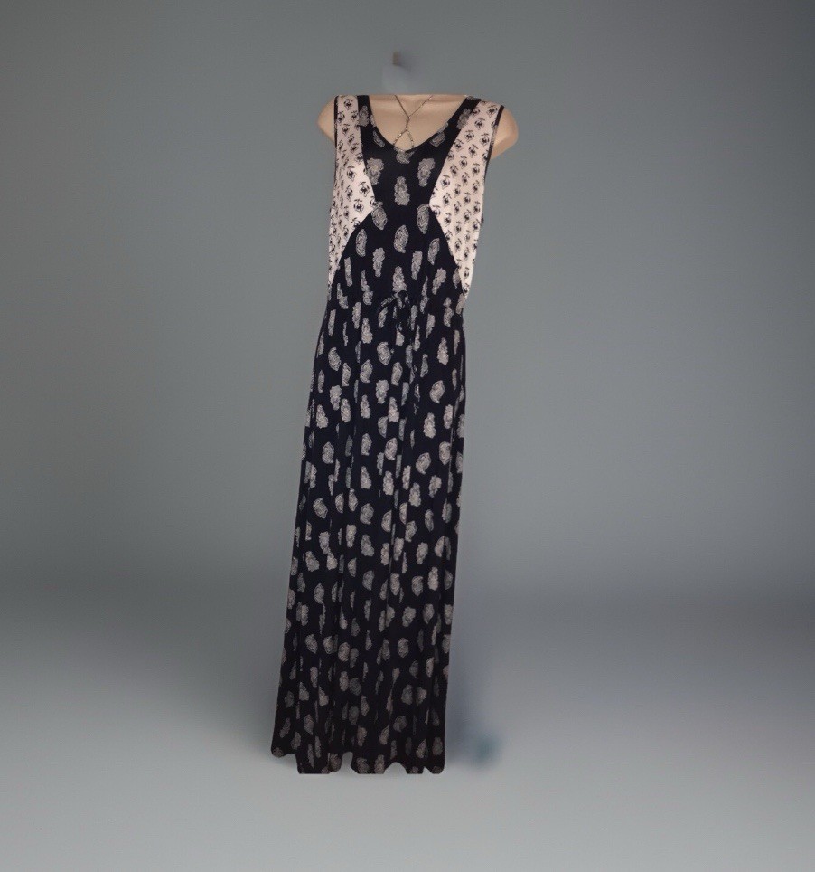 Design History WANTABLE Printed Knit Maxi Dress Sz Med NWOT