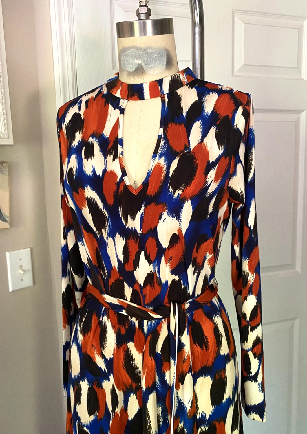 VENUS Abstract print Keyhole halter Neck Belted MAXI Cocktail Dress *SMALL*