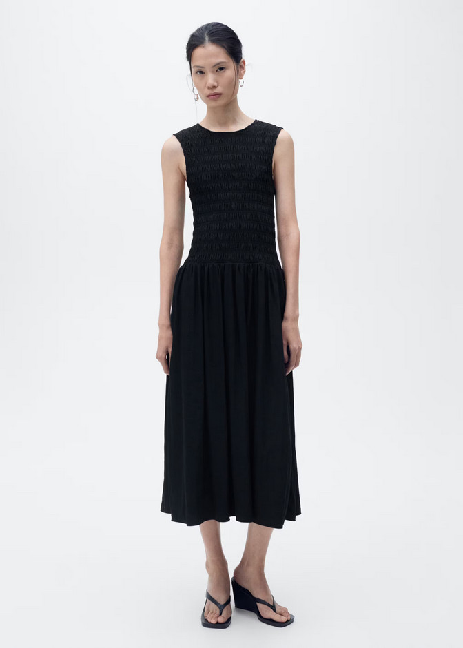 NWT MANGO MNG BLACK GATHERED BODY FLARED DRESS SZ S US 4