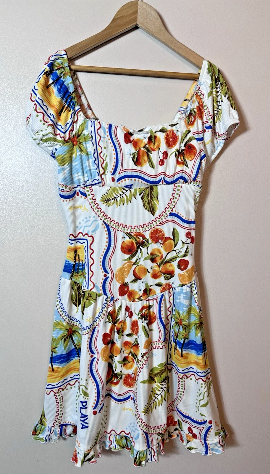 Derek Heart Dress Medium White Orange Fruit Print Fit Flare Picnic Vacation Mini