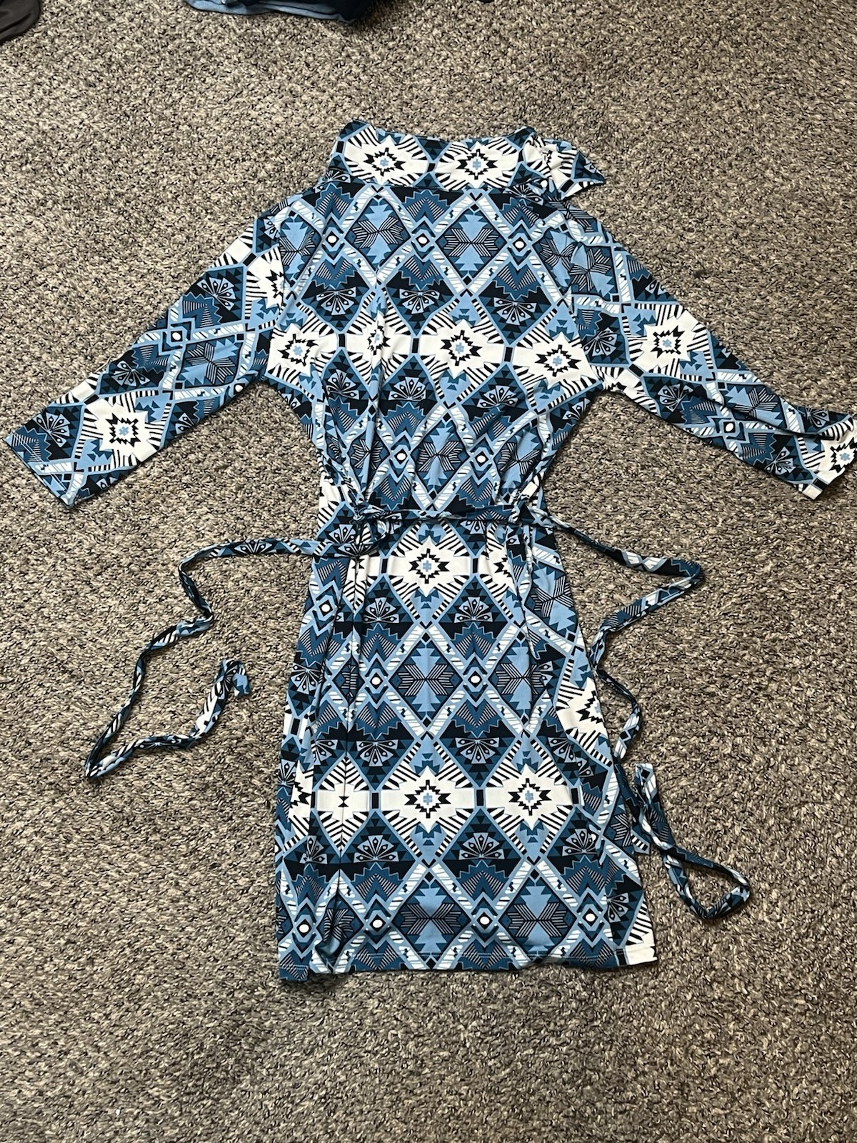 Jonathan Martin blue and white diamond pattern dress with tie waist, size large