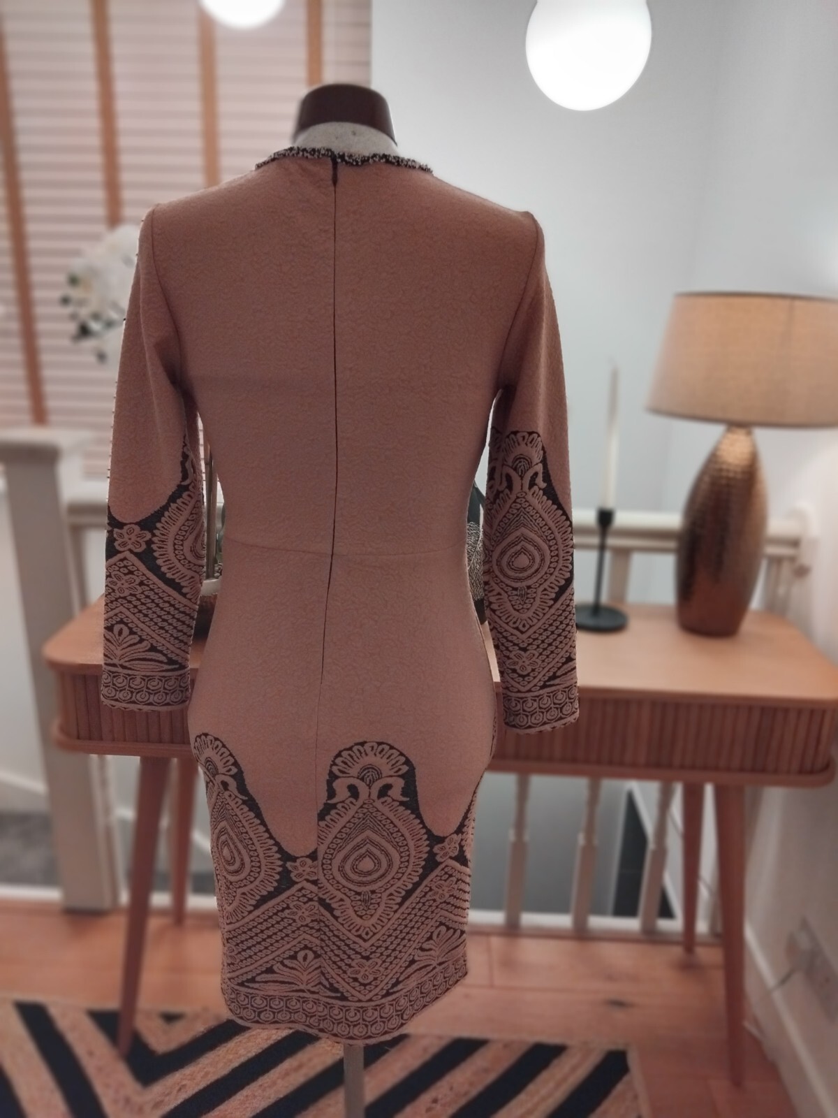 Lovie’s Embossed Printed Shift Dress Size S 38 Inches New Without Tags