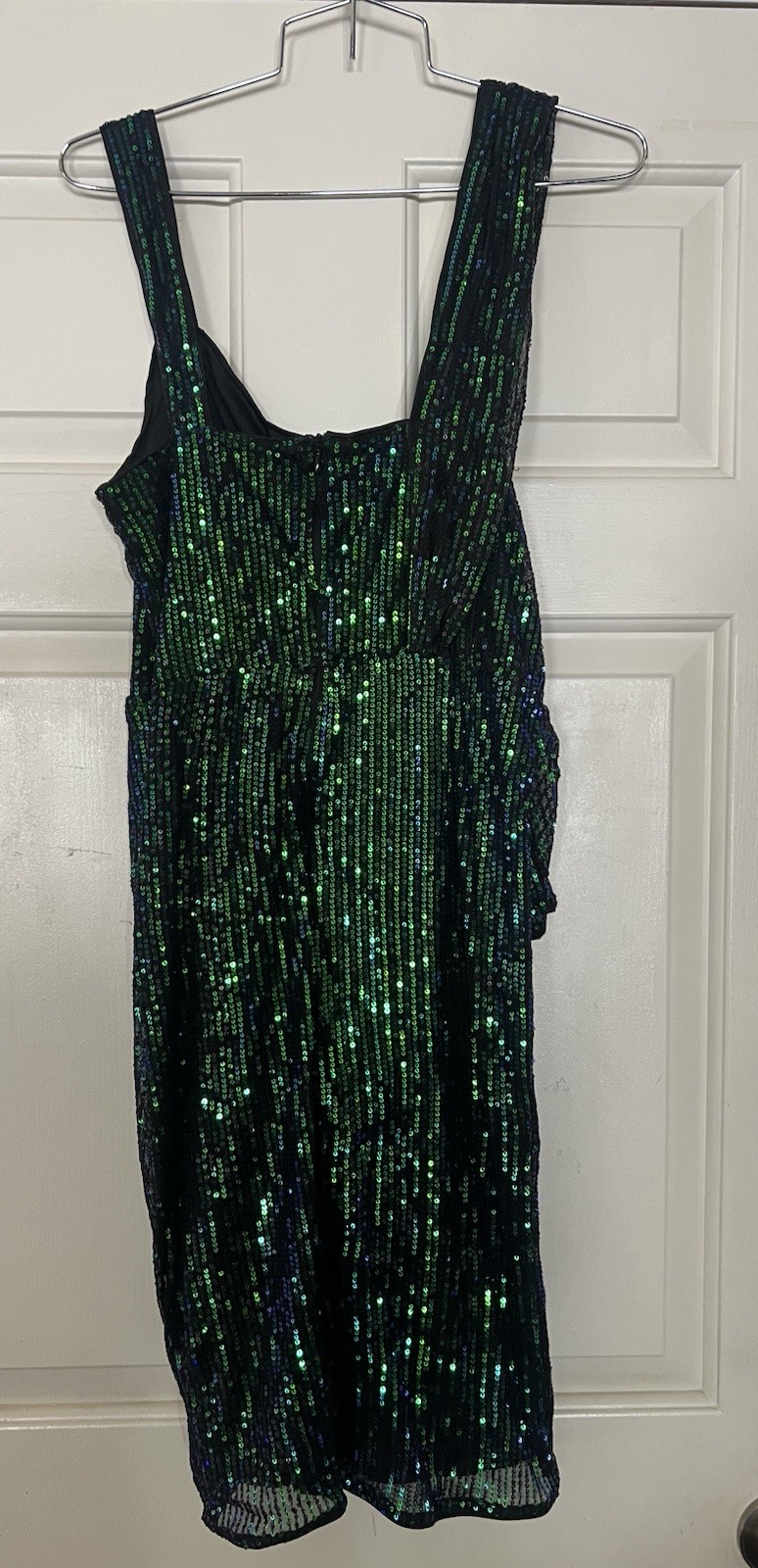 Grace Karen NWT Size M Green Sequence Cocktail Formal Dress