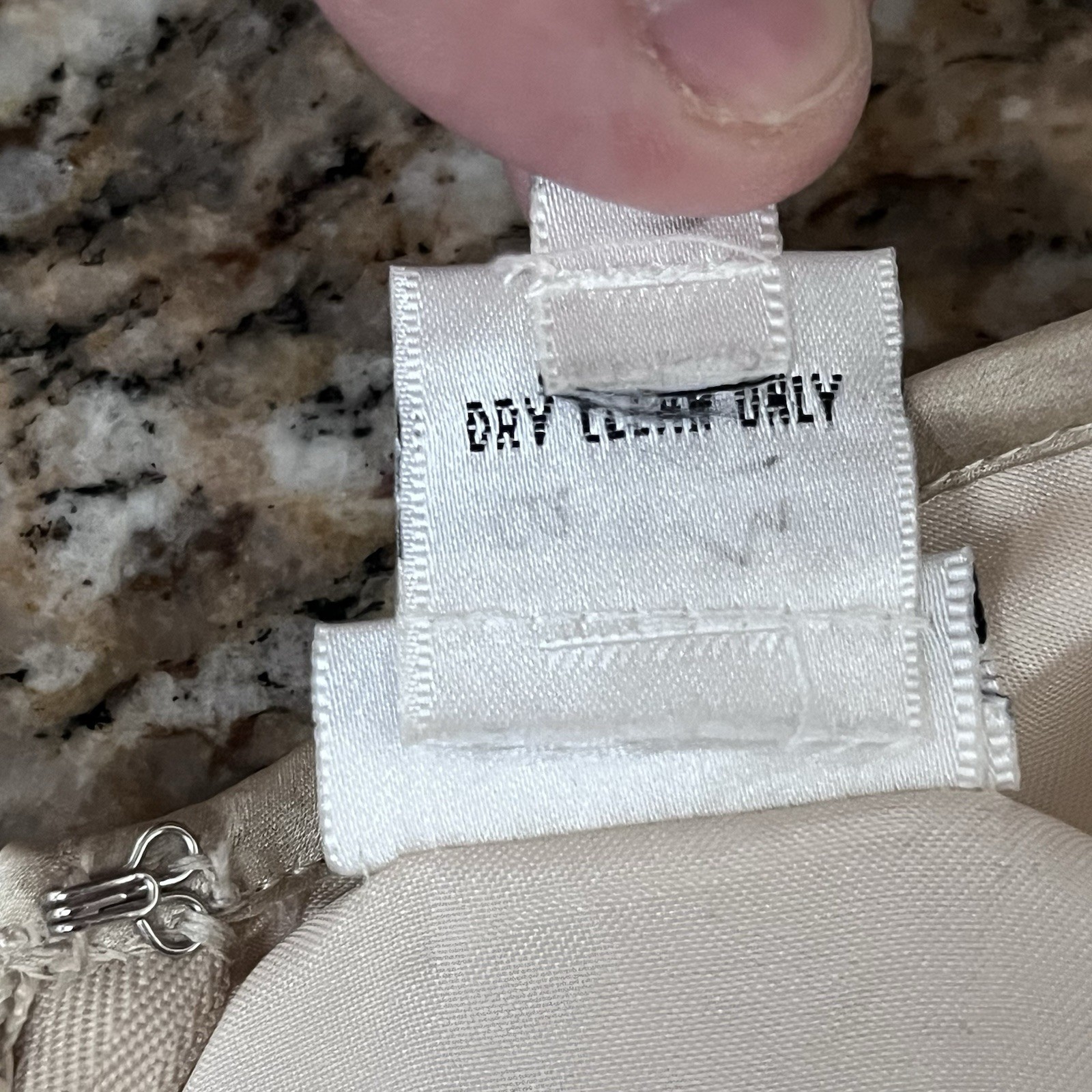 Oleg Cassini Champagne Crochet Mini Dress 8P Metallic Formal Cocktail Party