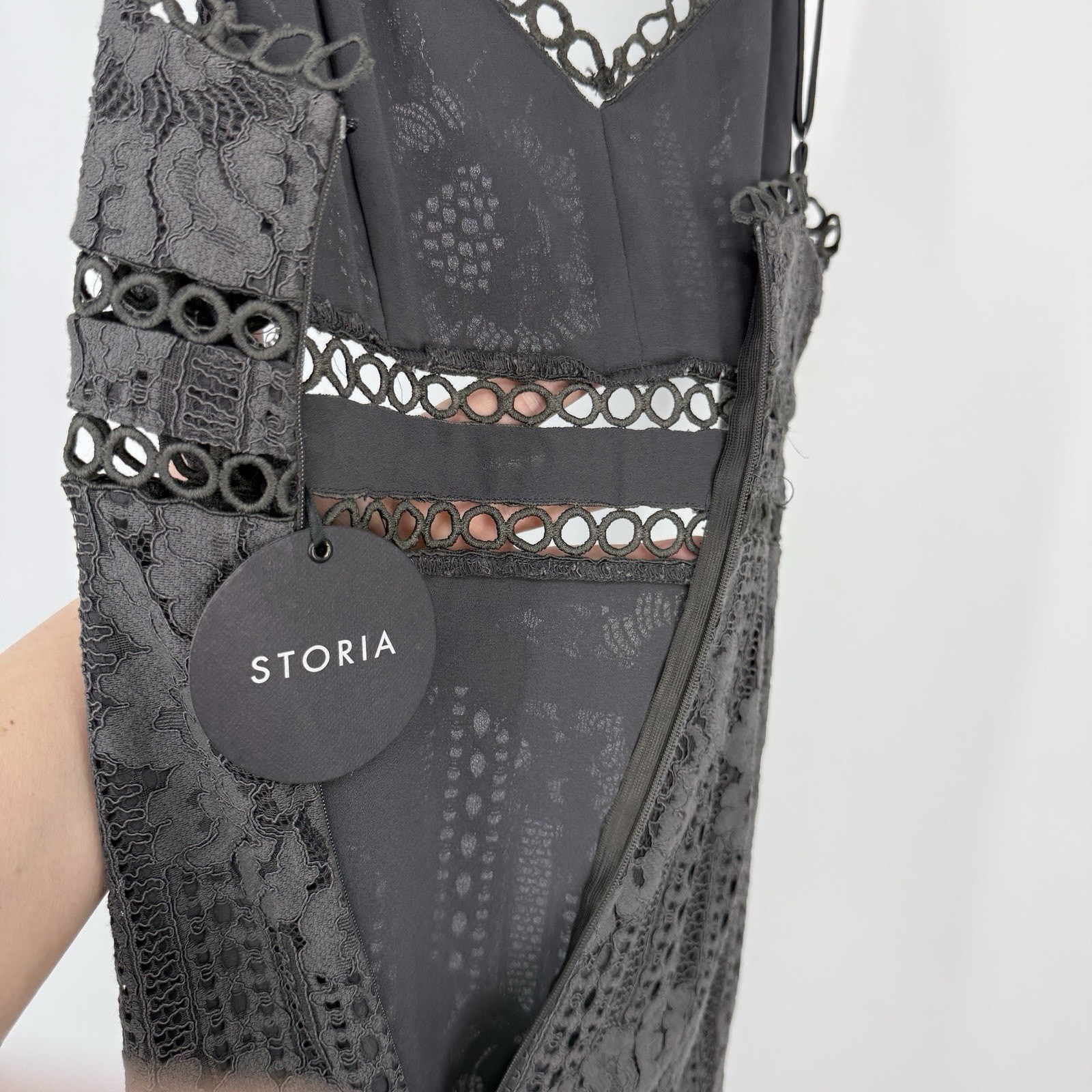 Storia Spaghetti Strap Lace Sheath Mini Dress size Small Dark Gray NWT