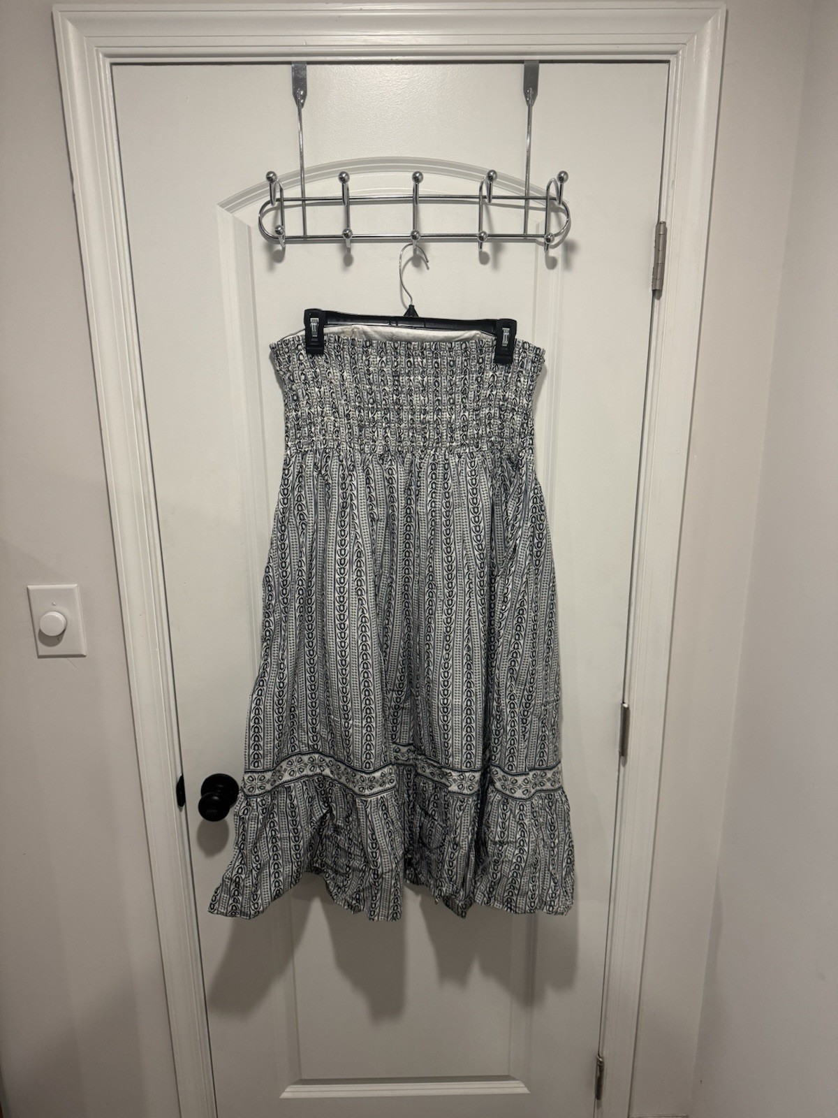 Max Studio Sleeveless , Blue, Black And White Dress, Ruffle Bottom, Size Xl