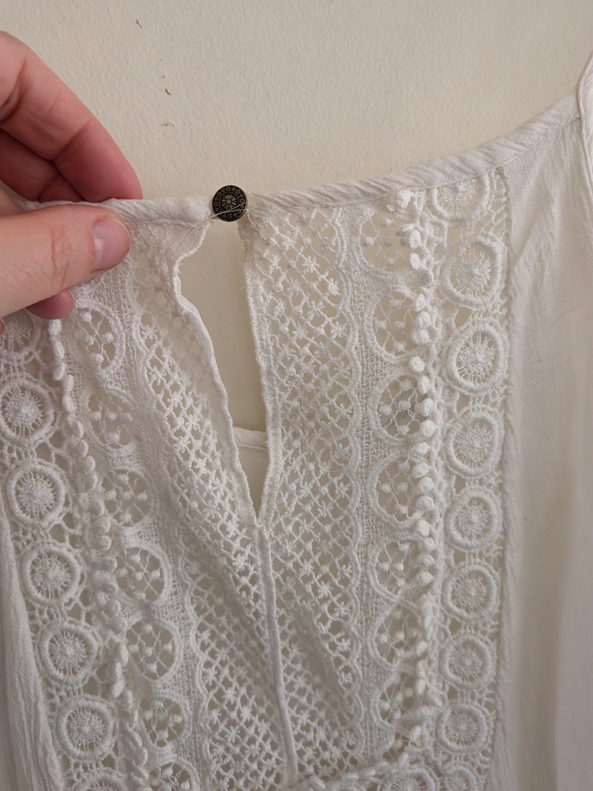 American Eagle Boho Mini Dress Crochet Lace White Tassel Fringe Festival Small