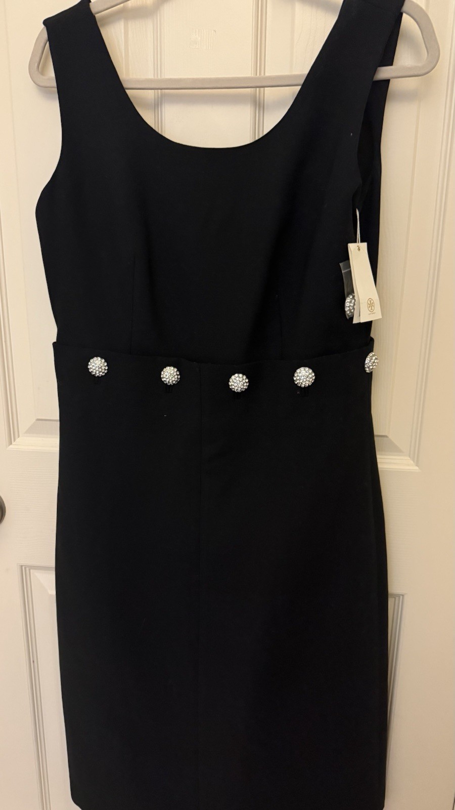 Tory Burch Fremont Black Solid Shift Dress Scoop Neck Sleeveless Knee 8 41107