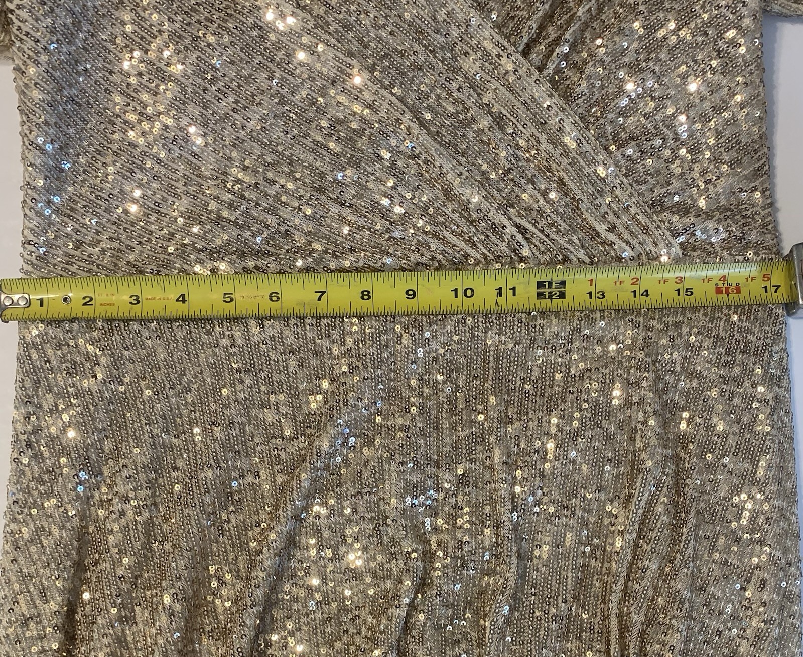 Oleg Cassini Gold Sequin V-Neck 3/4 Sleeve Gown Size 12 Mother of Bride/Groom