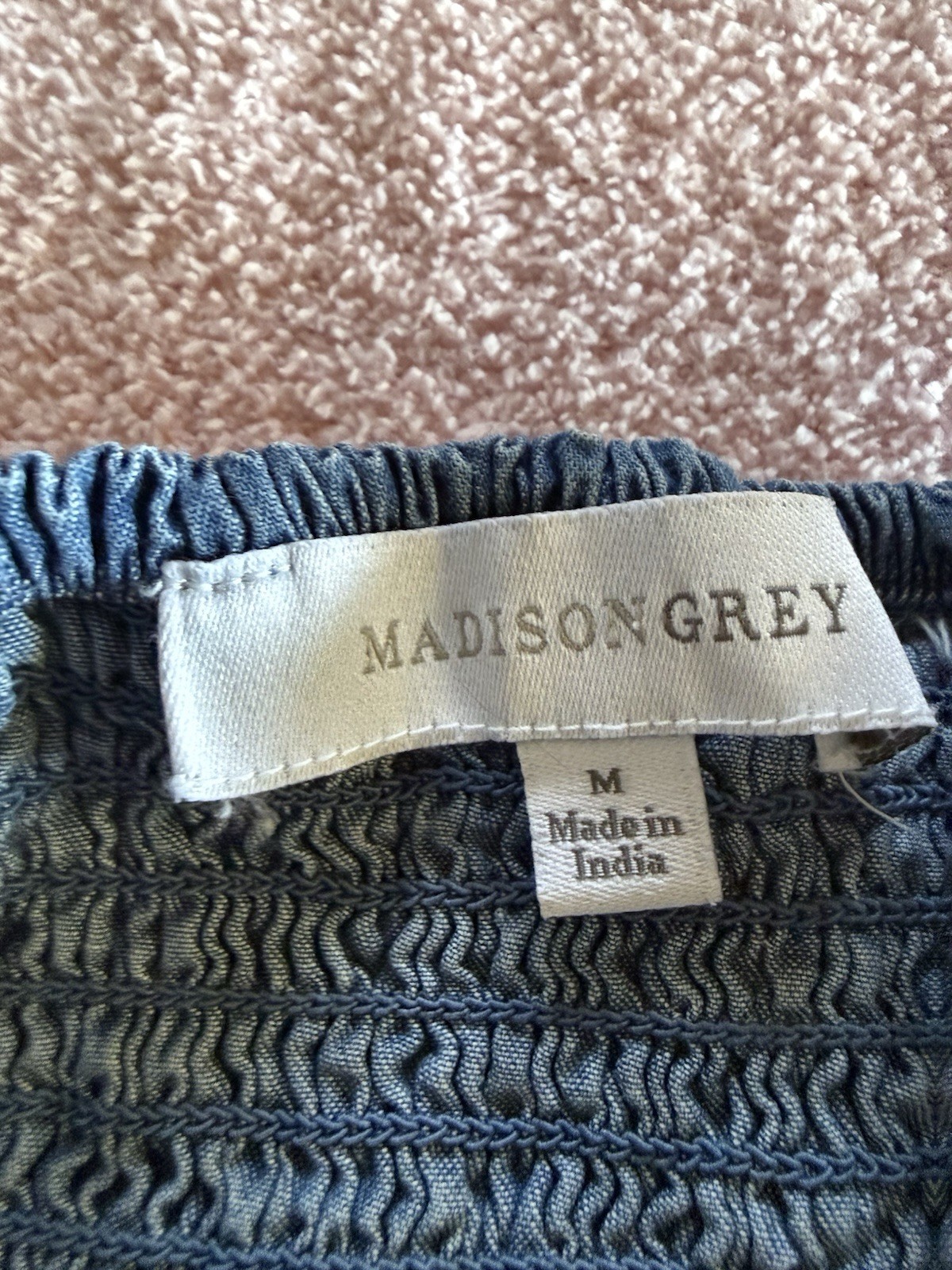 MADISON GREY chambray Denim Smocked Mini Dress M💙