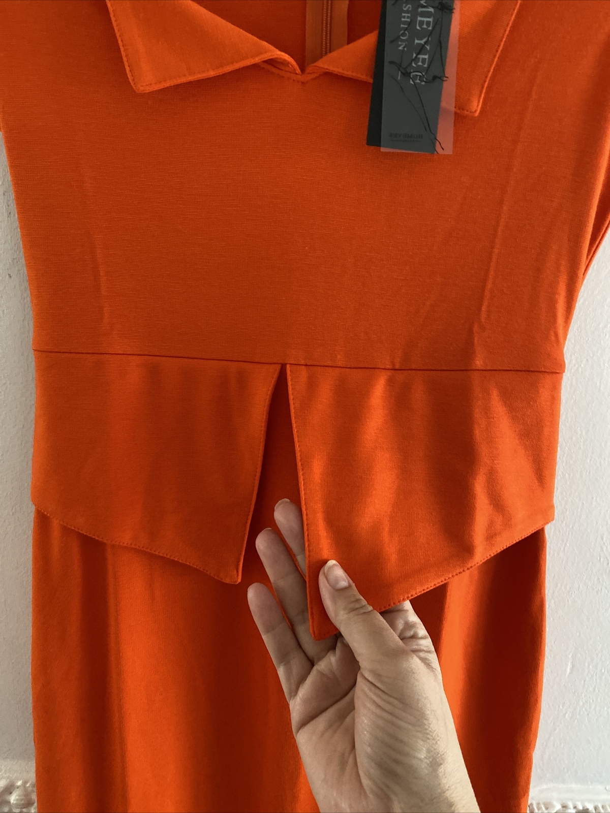 BNWT Sz 8 Unusual ORANGE Korean Asian Suit Dress Stretchy slimming tummy draped