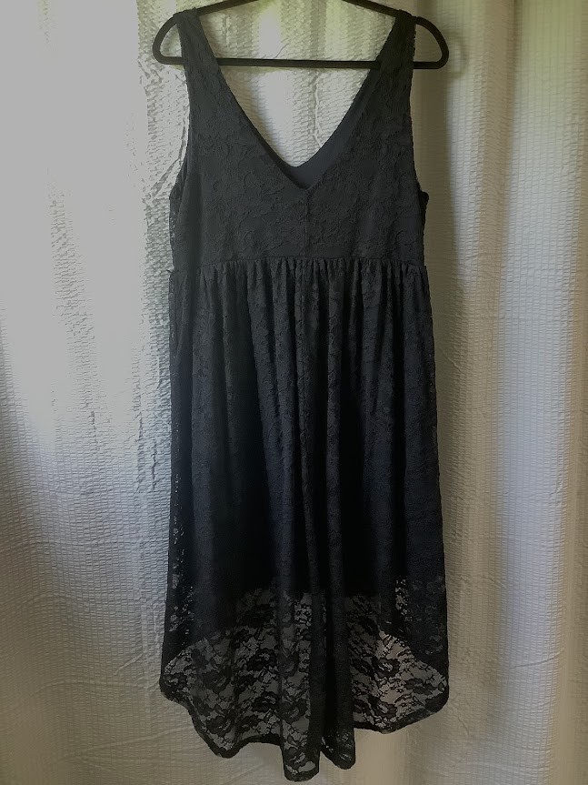 Torrid Black Lace Dress Sz 1 Tuxedo Hi-Lo Hem V-Neck Sleeveless Cocktail Party