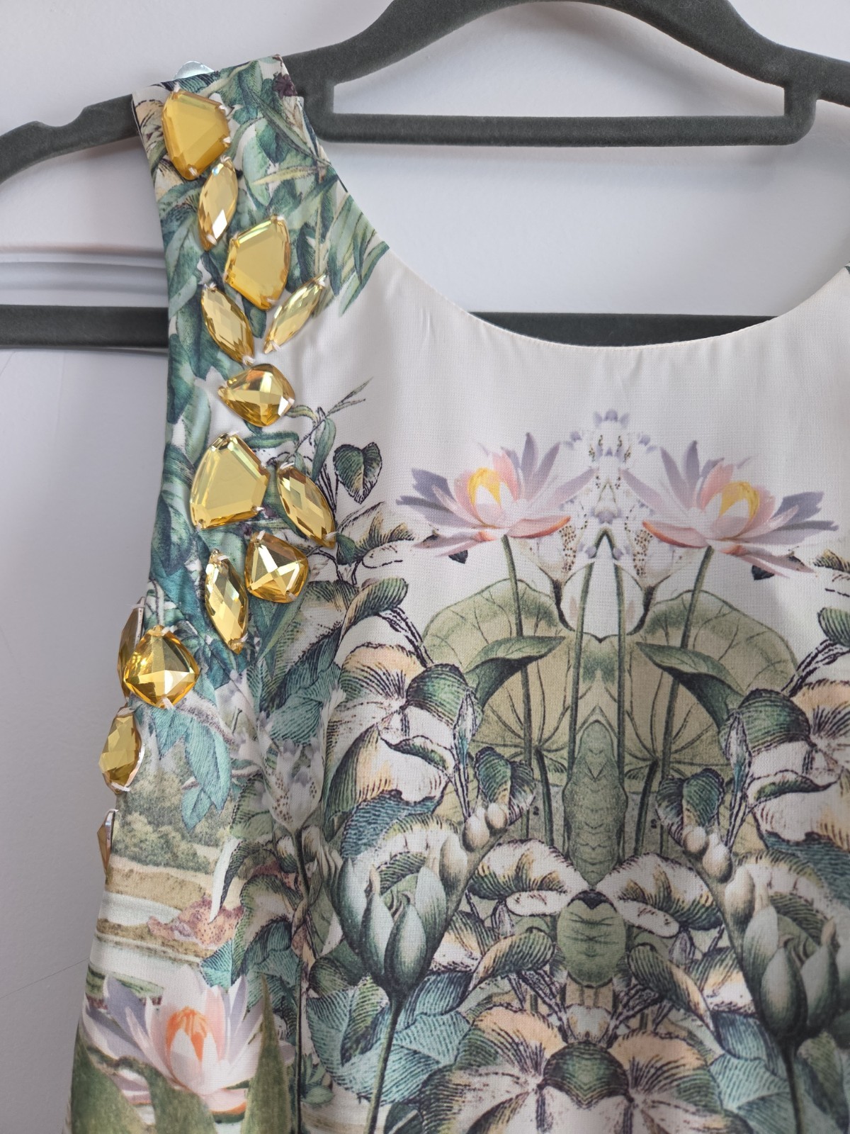 H&M Conscious Collection Tropical Dress, Size 2, Open Tie Neck Back, Lovely