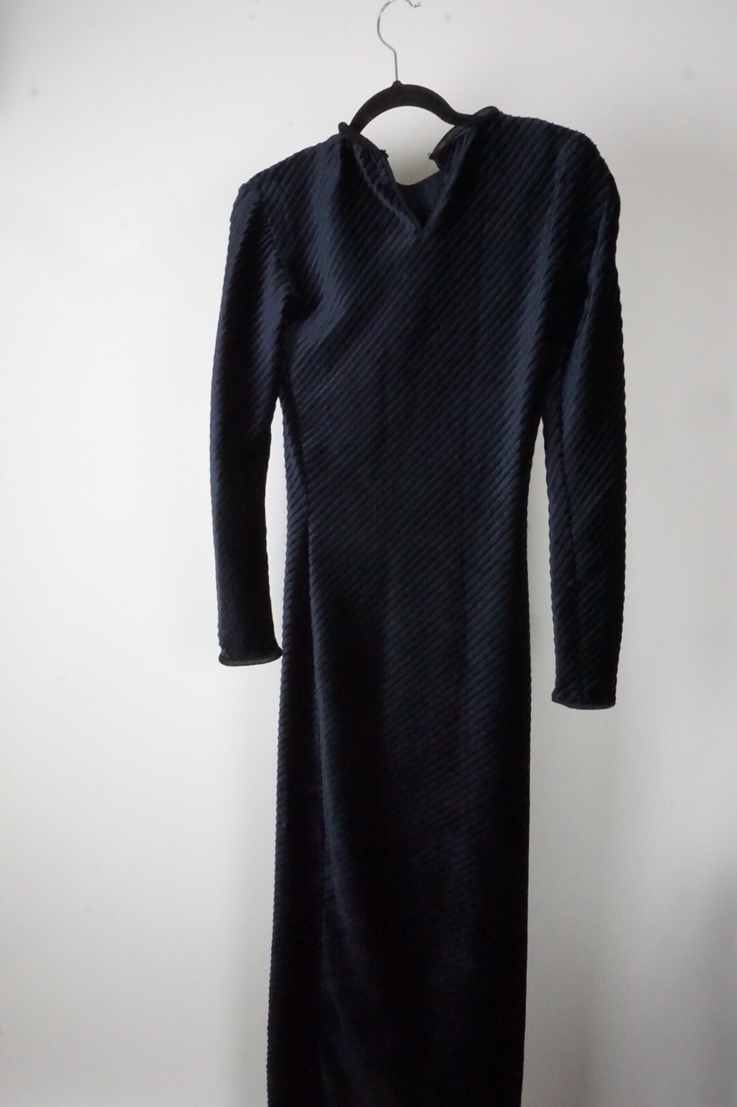 Giorgio Armani Navy Blue Pleated Long Womens Dress Sz 38 BRAND NEW