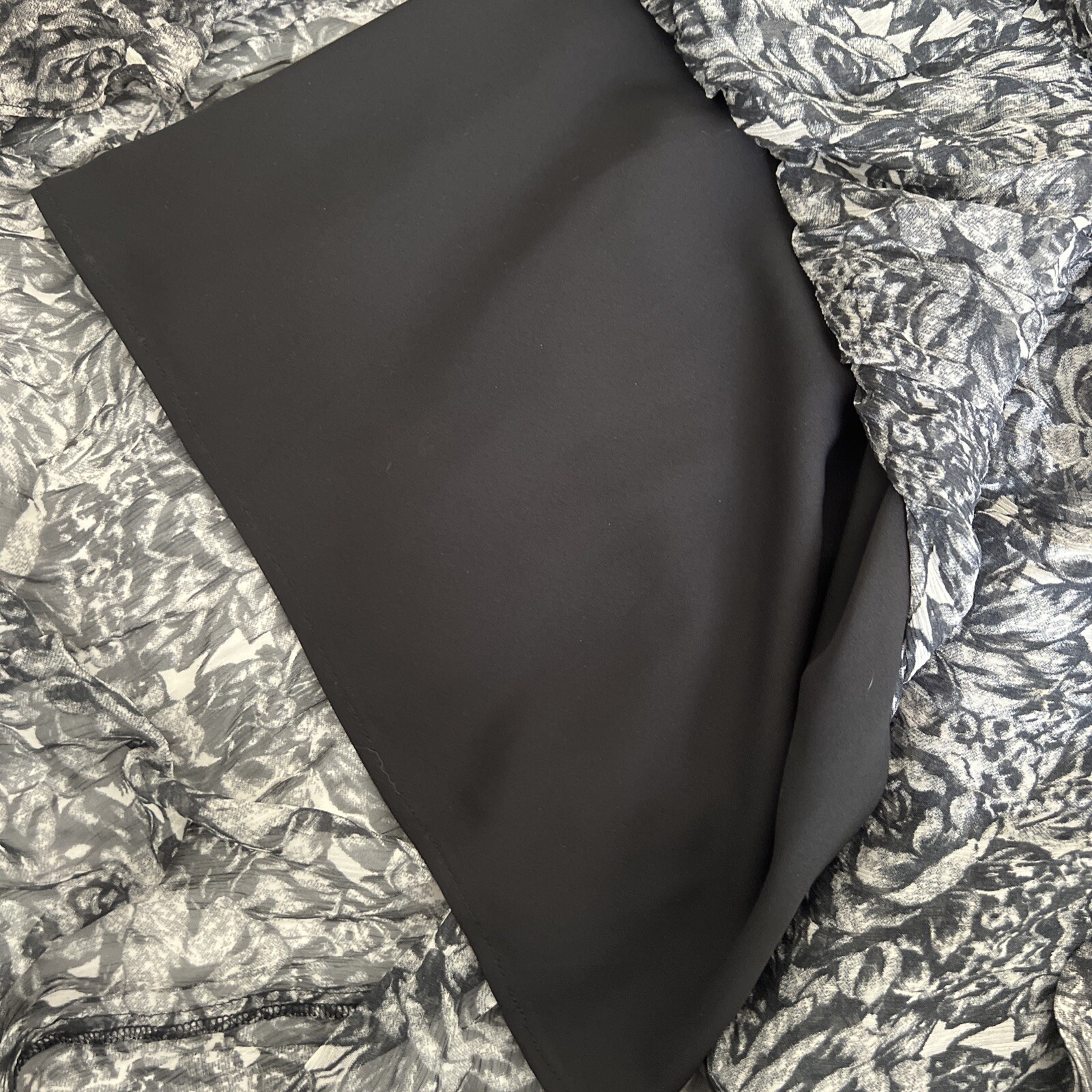 New $290 All Saints Eley Rosey Black Grey Midi Floral Women’s US 4 Viscose D9