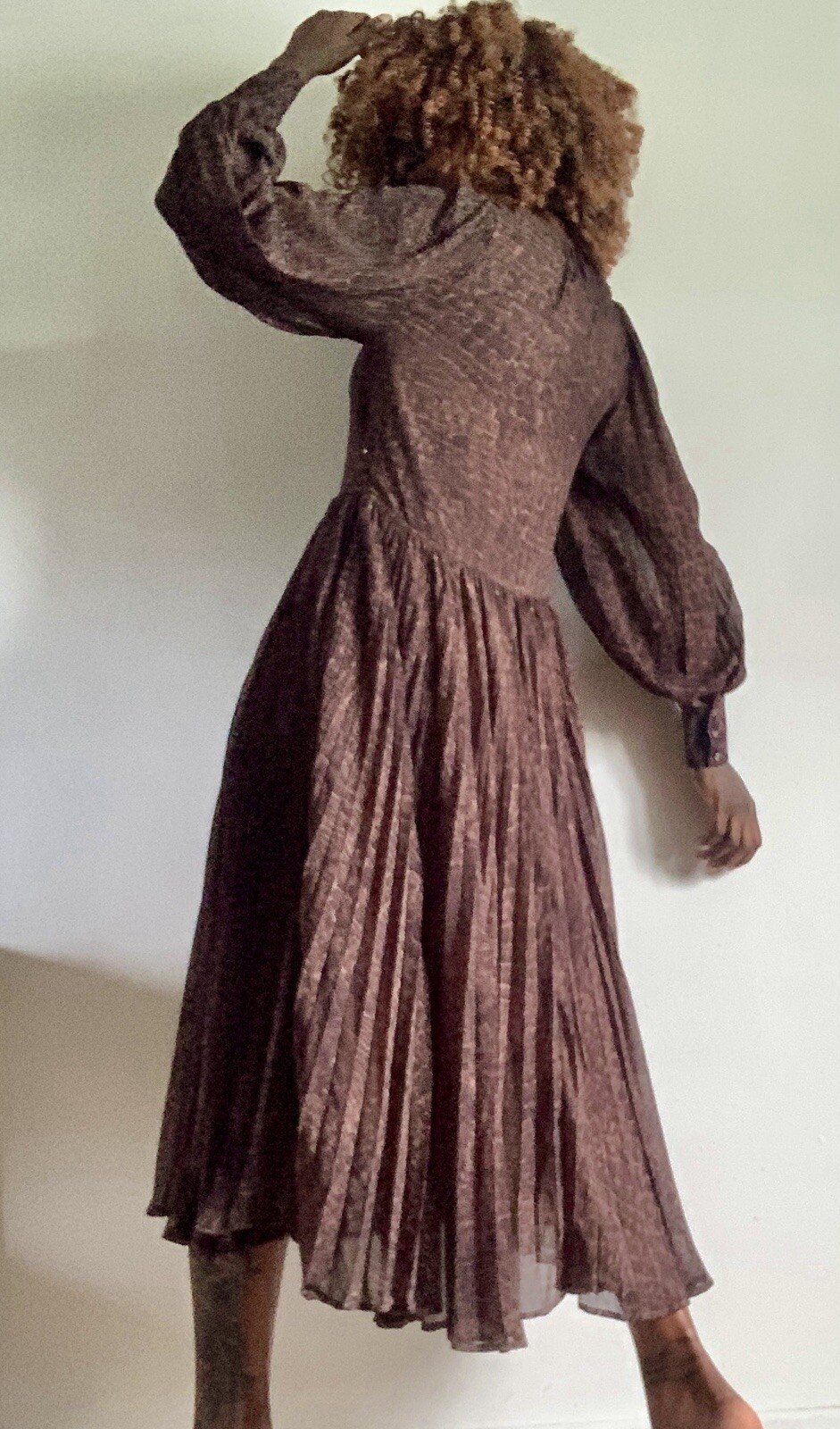 BNWT HM BLACK & BROWN CROCODILE PRINT LONG SLEEVES PLEATED MAXI DRESS SIZE: 10