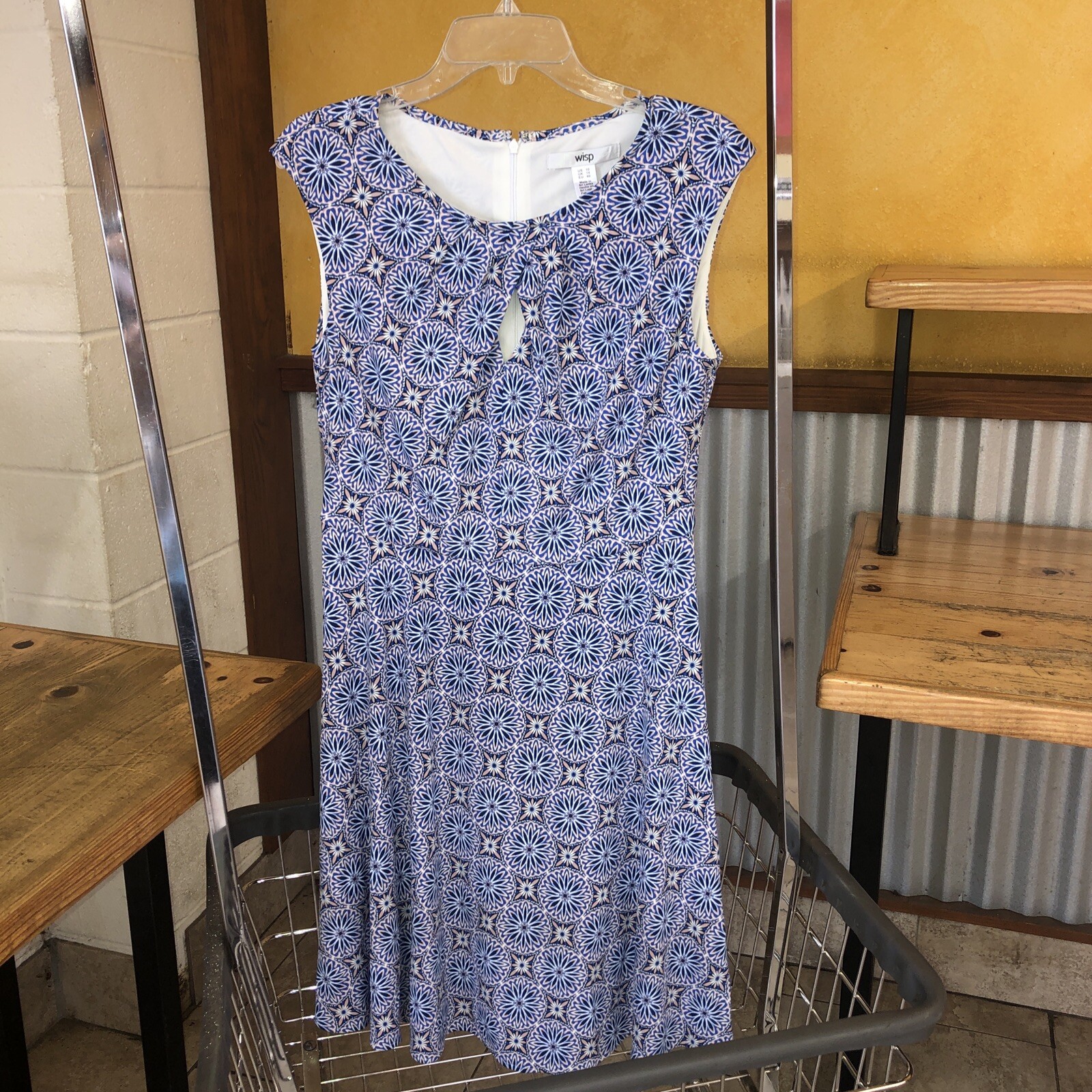 Sleeveless Round Neck Size 10 Dress Made In Sri Lanka Lined Bodice Polyester