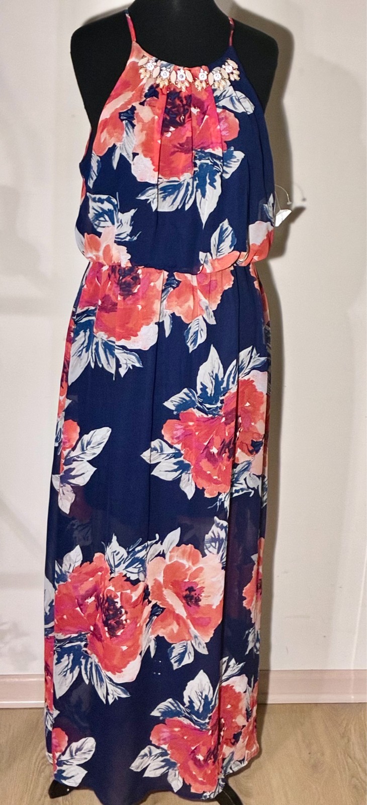 NWPT-Crystal Doll High Shoulder Festive Dress Necklace Detail (NavyCoral) Sz XL