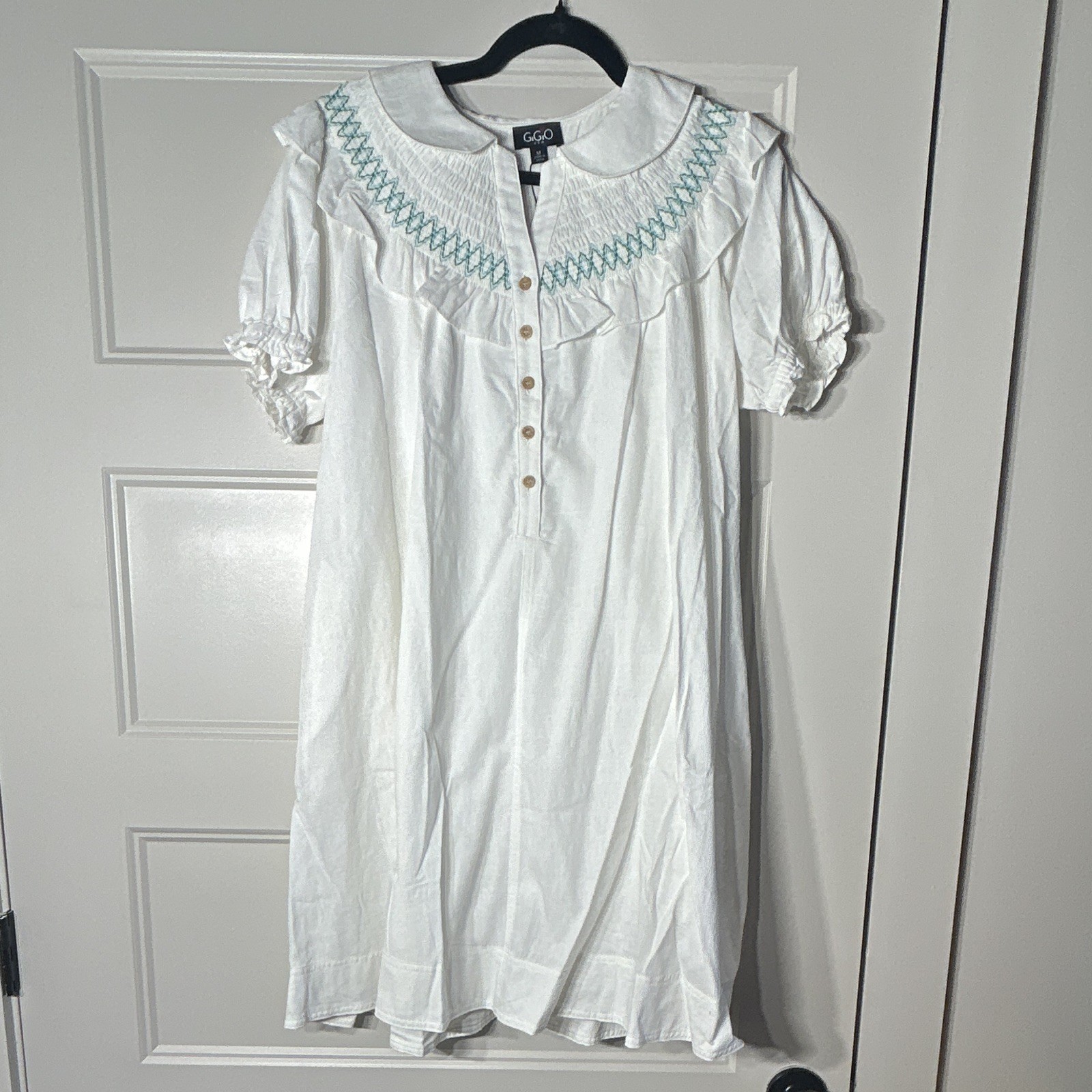 GiGiO Women’s White Collared Smocked Embroidered A-Line Dress Button Front M
